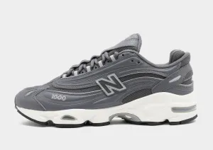 877 New Balance 1000