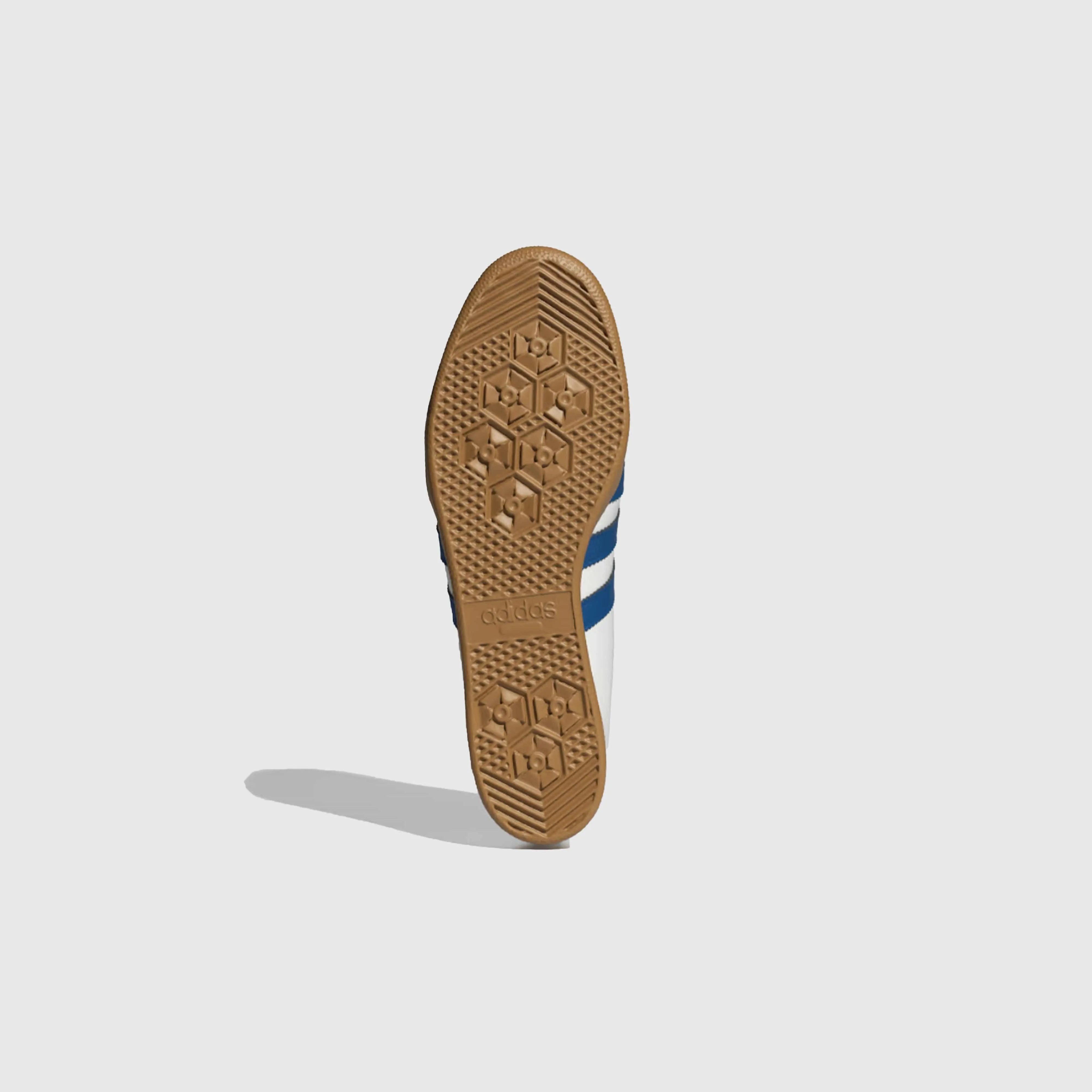 Dragon Ball Shoes Adidas Adidas London - Core White / Dark Marine / Gum