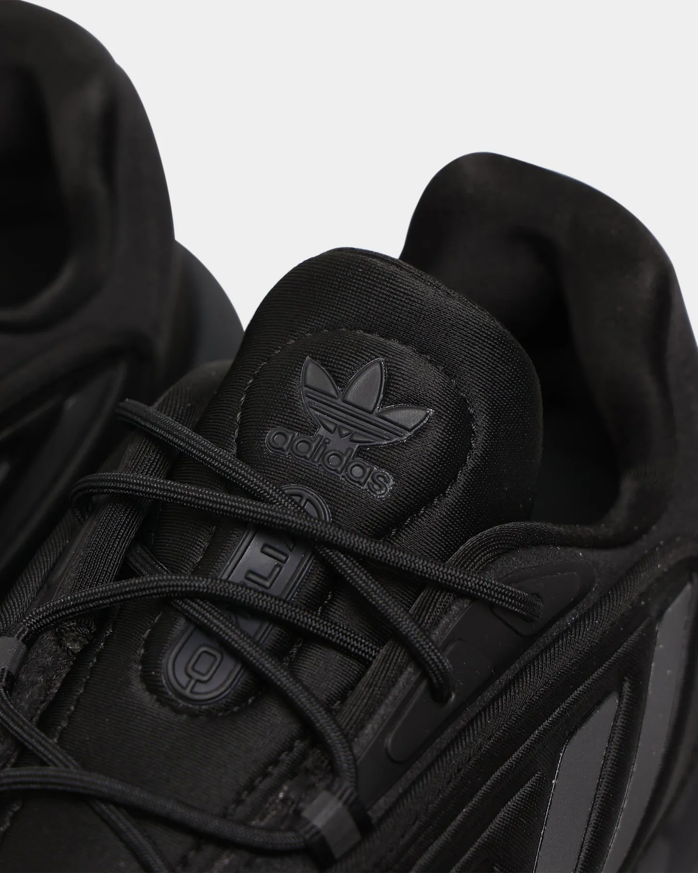 Adidas Retro Wrestling Shoes Adidas Ozelia Black/Black