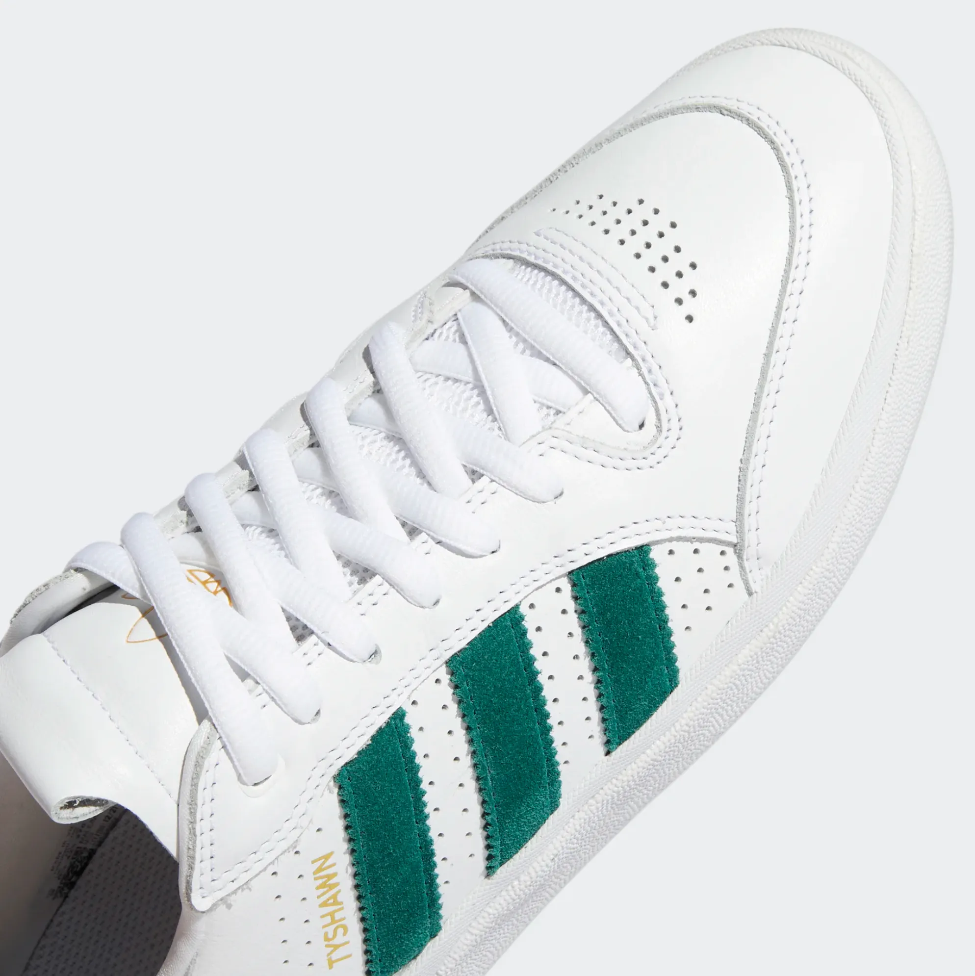 Adidas Trainers Shoes ADIDAS TYSHAWN LOW FLAT WHITE / COLLEGIATE GREEN / METALLIC GOLD