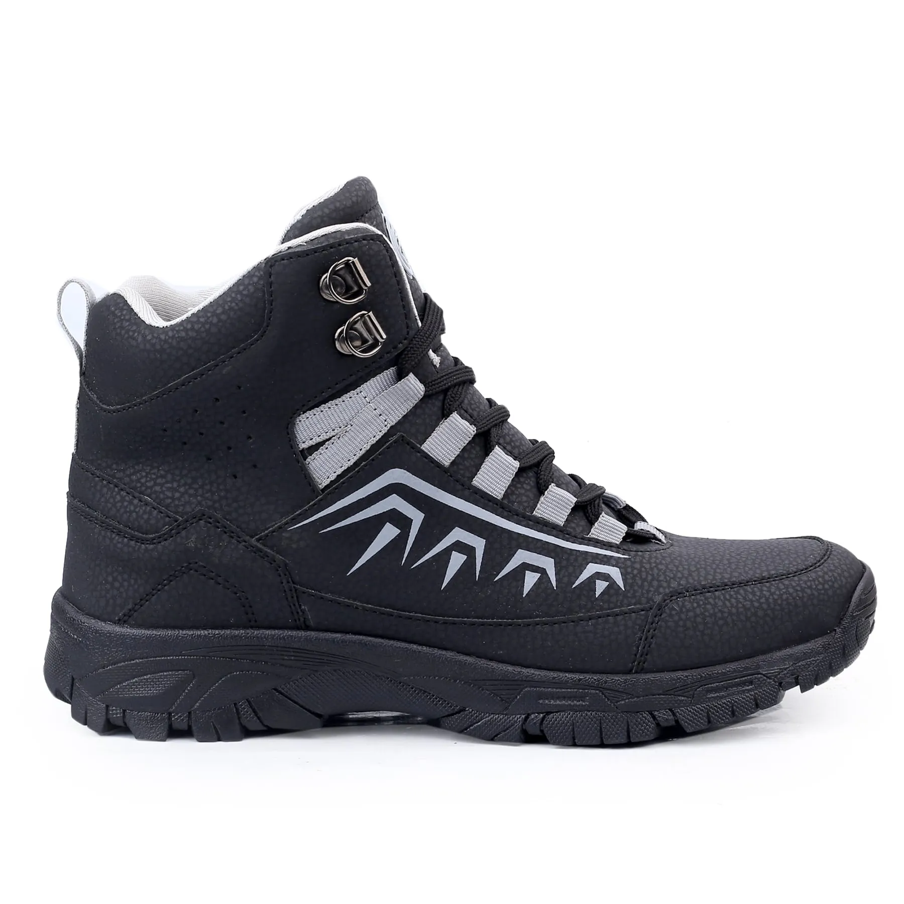 Bacca Bucci Deodar Spiked Hiking Shoes