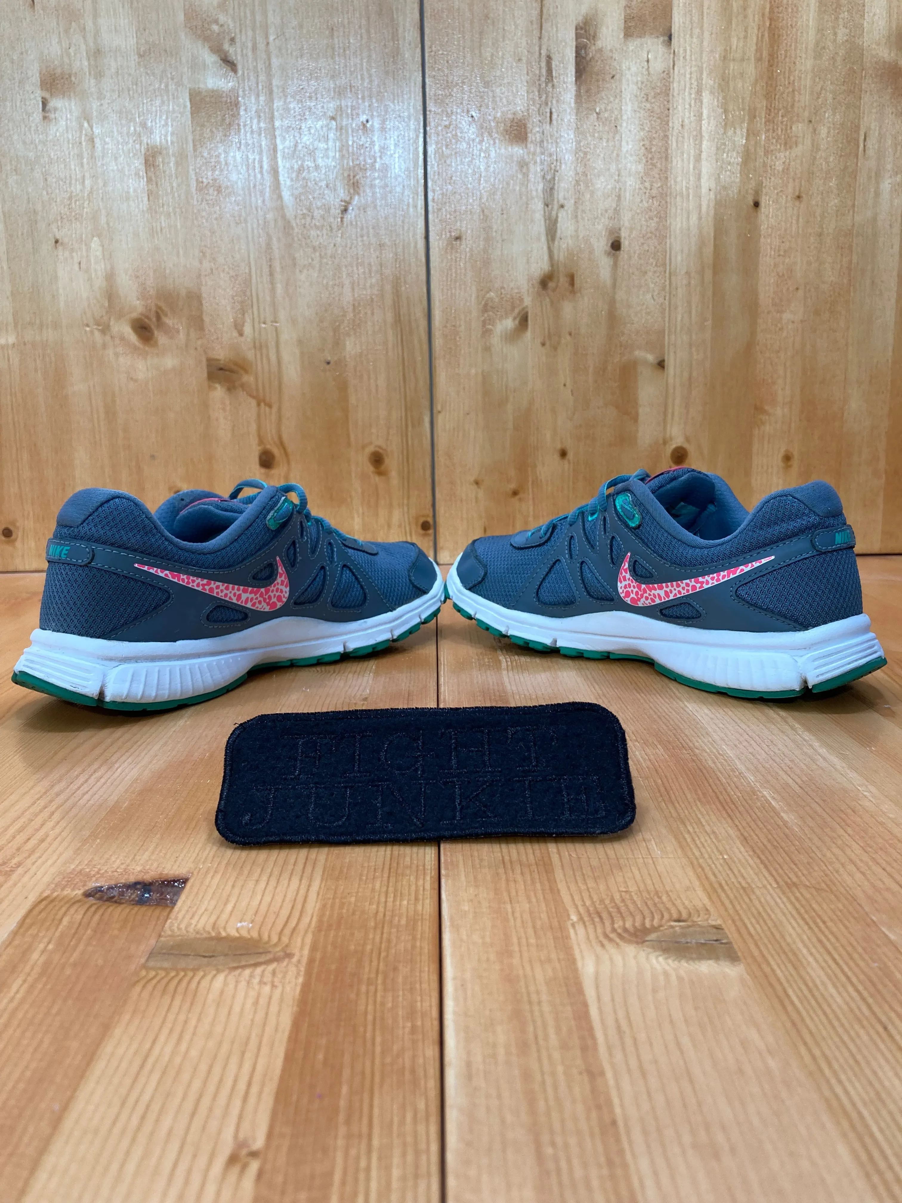 Asics Gel Kayano Similar Shoes NIKE REVOLUTION 2 Women's Size 7 Shoes Sneakers Graphite Gray 554900-409