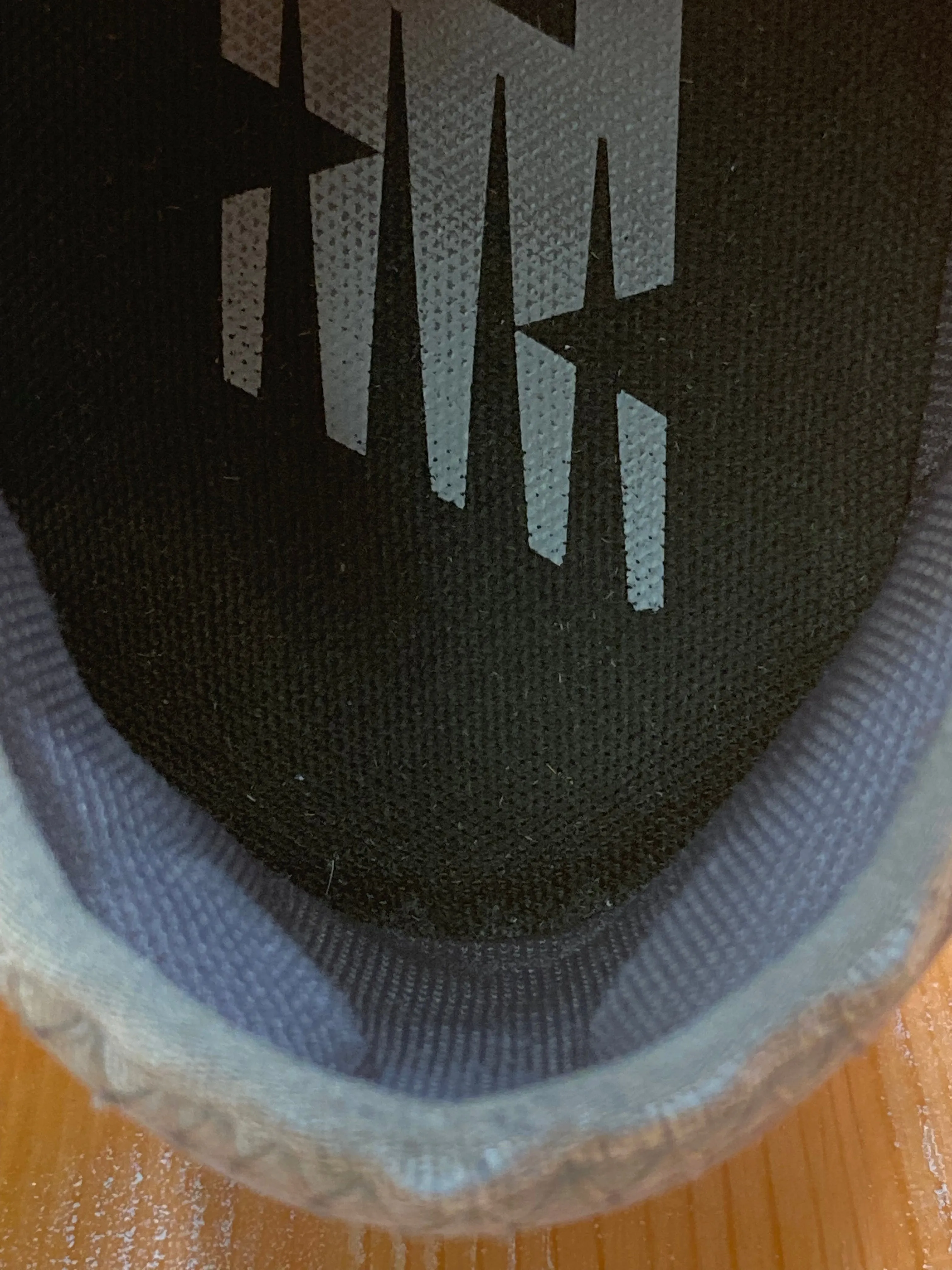 New Balance Men Sneakers NEW BALANCE FRESH FOAM CRUZ V2 KNIT Men Size 9D Cross Training Running Shoes Sneakers Military Olive MCRUZKO2