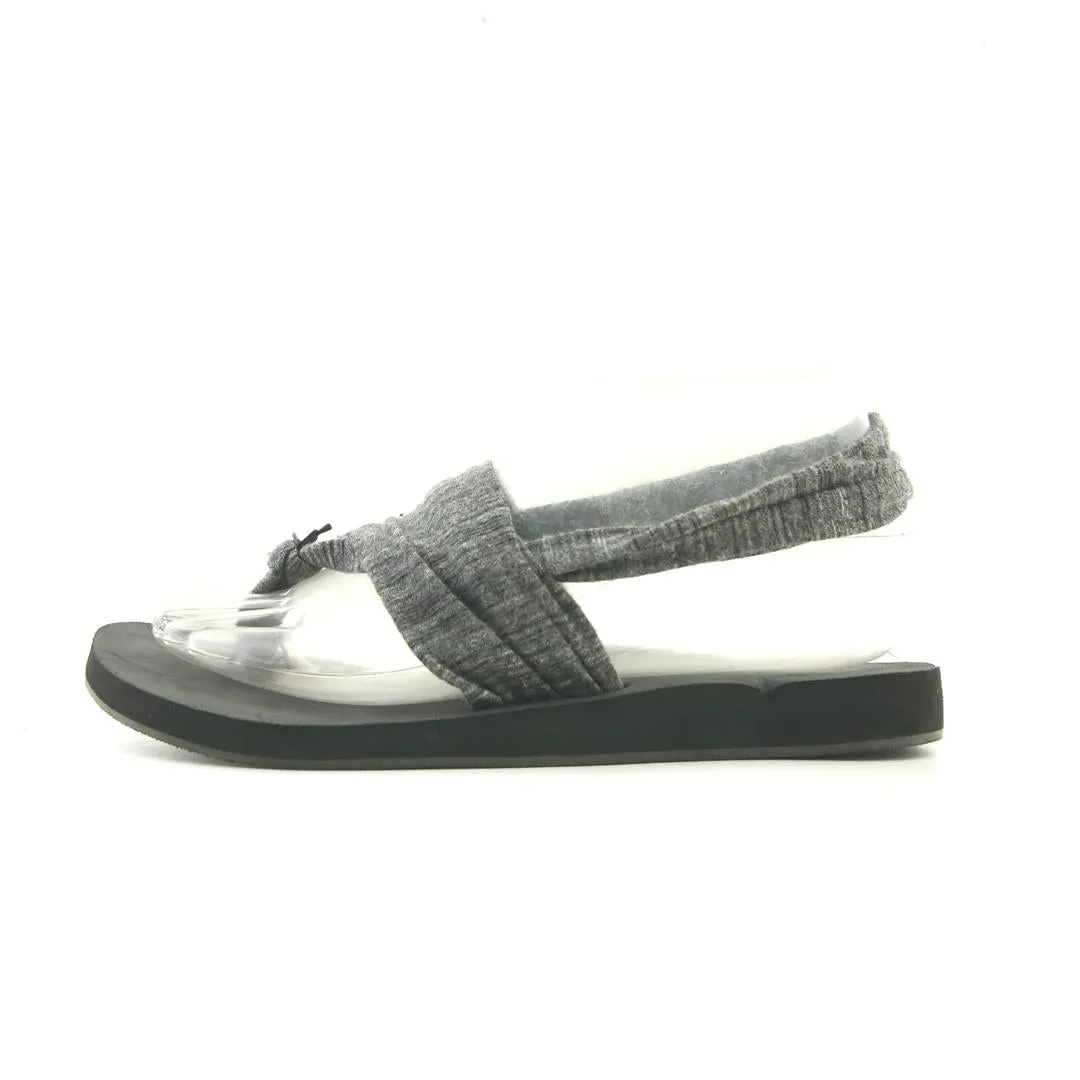 Upscale Casual Shoes MOSSIMO SUPPLY CO .