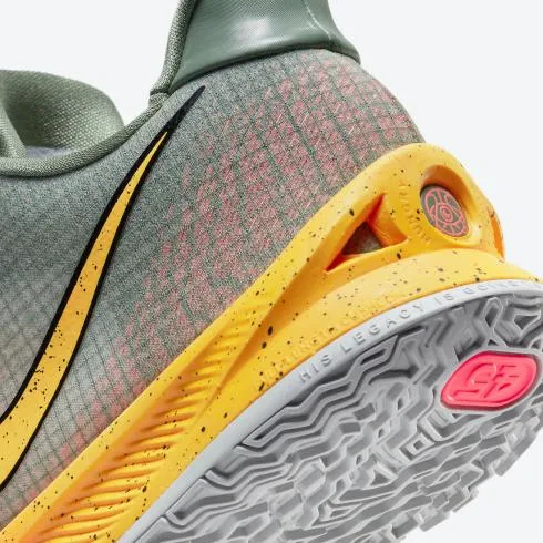 Nike Men Kyrie Low 4 Basketball Shoes Tennis Court Shoes Asics