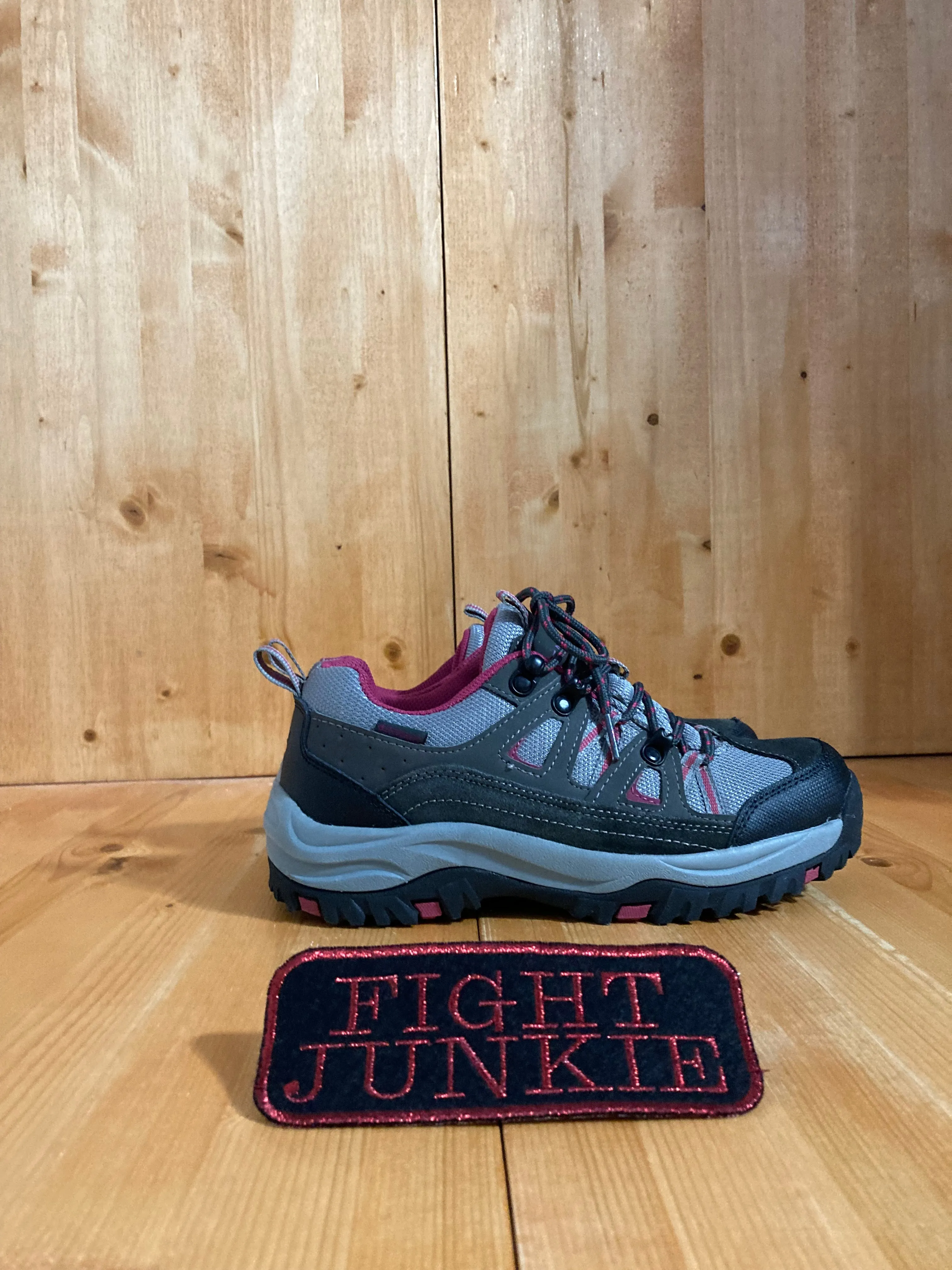 Soulstride Trail Running Shoes BEARPAW JUNIPER LO Women Size 7 Suede & Mesh Trail Hiking Gray