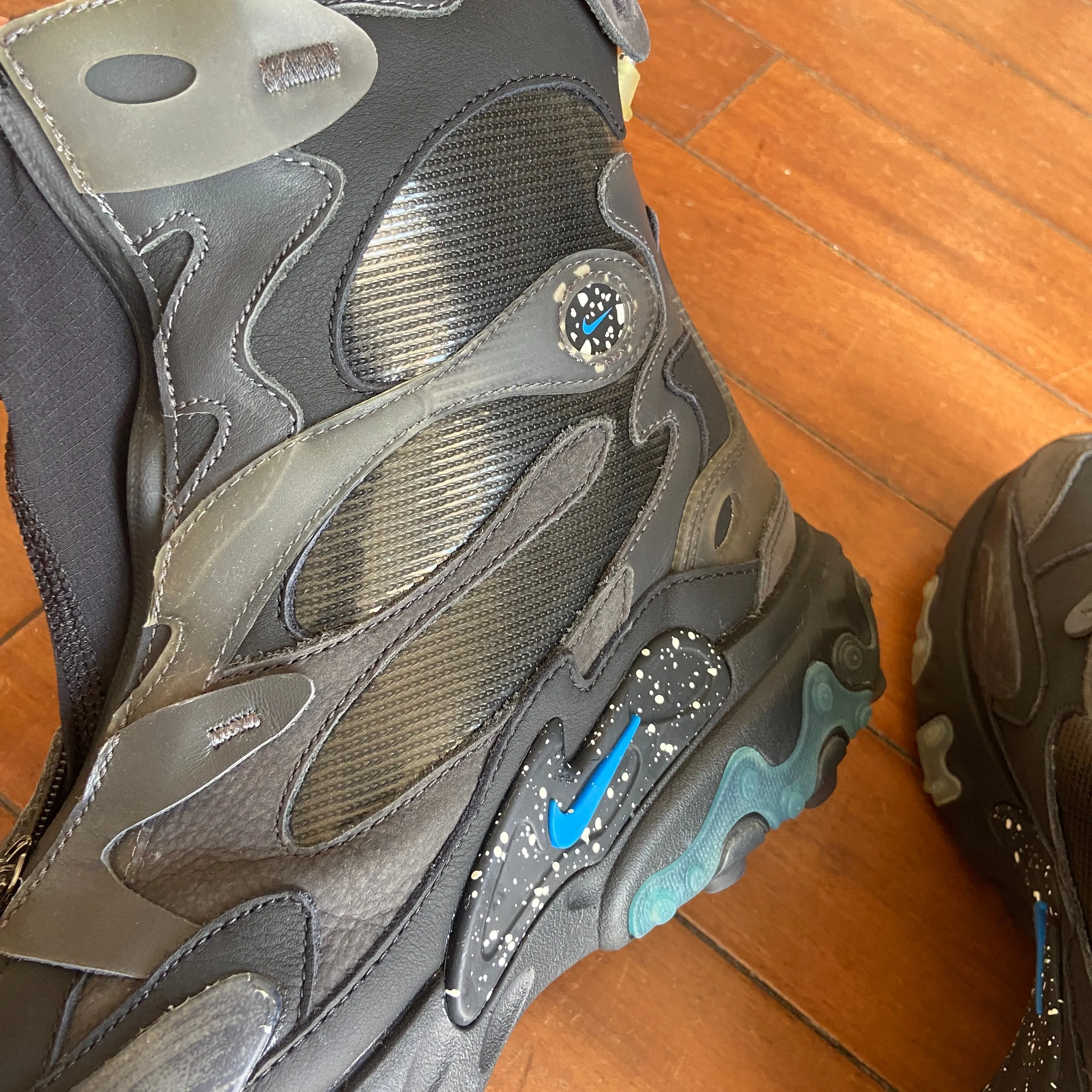 Undercover nike react boot black 41 Asics Solution Tennis Shoes