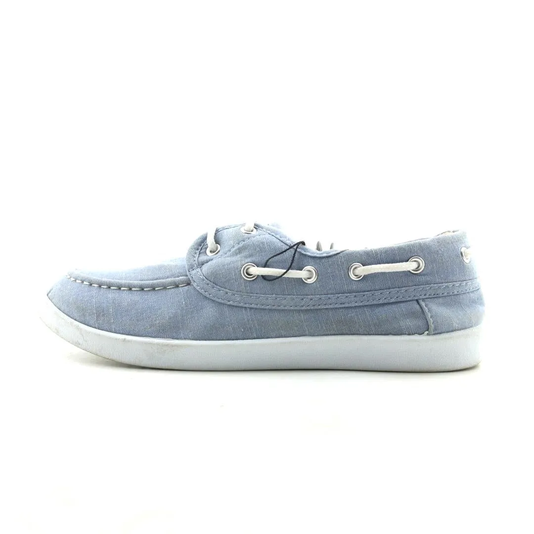 CANVAS CASUAL . Casual Shoes Deals