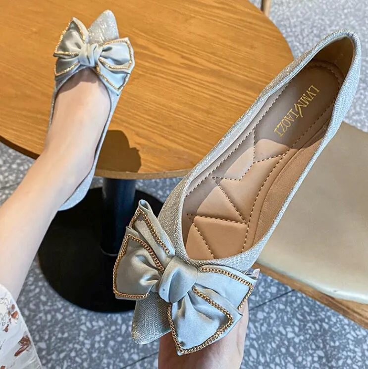Chicmy Women Flat Elegant Fashion Women Flat Fashion Ballet Shoes Big Bow Tie Pointed Toe Flats Shoes Lady Shiny Flat Shoe Inserts For Flat Arches