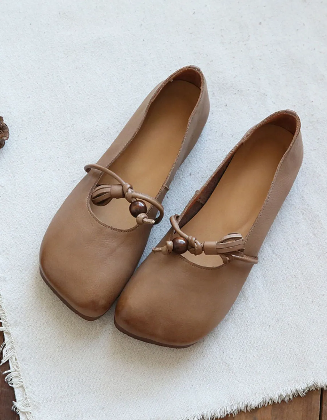 Comfortable Slip-on Flat Shoes for Women Serra Shoes Flats