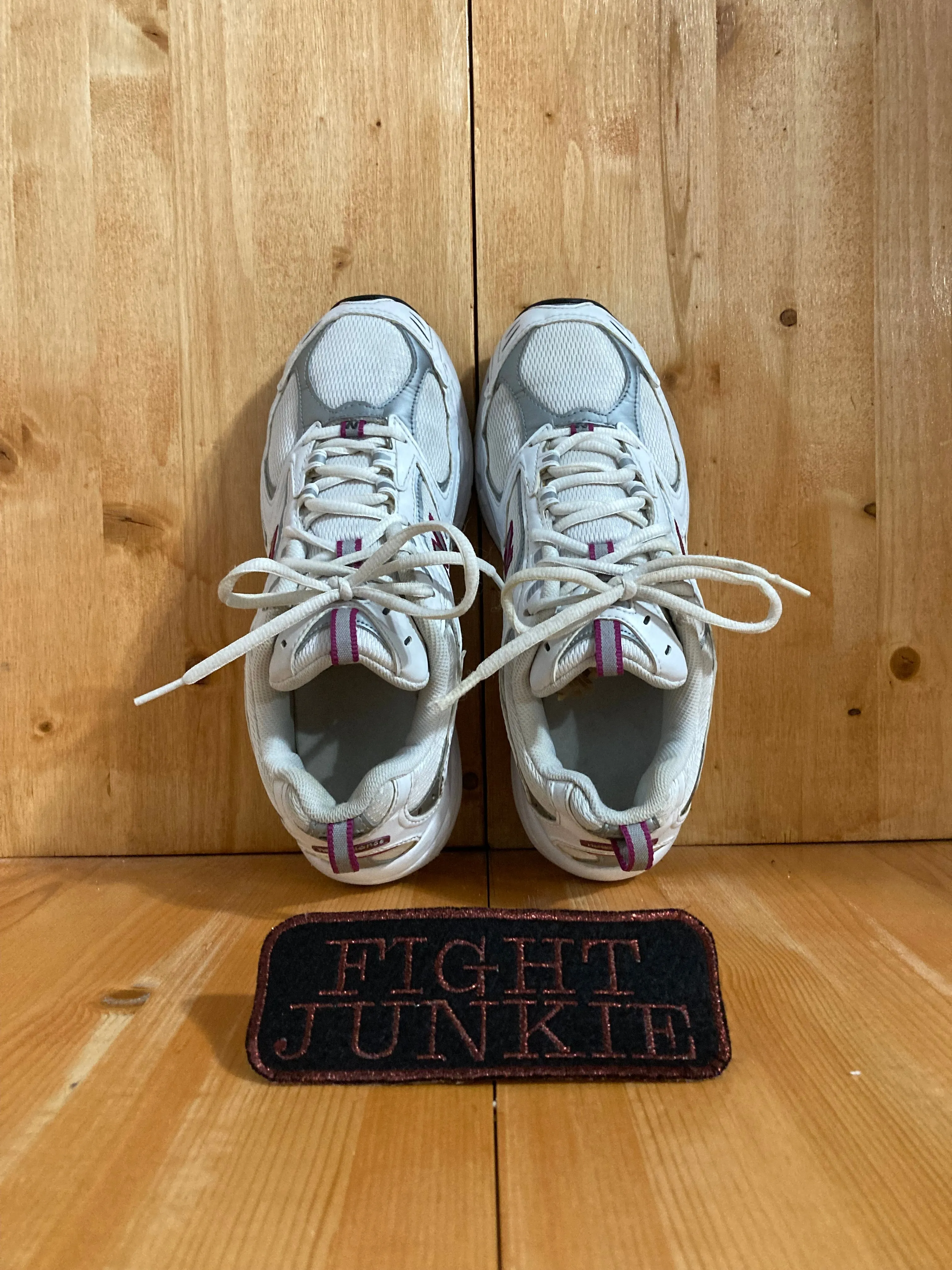 NEW BALANCE 411 Women Size 9B Running Training Shoes Sneakers White New Balances 550 All White