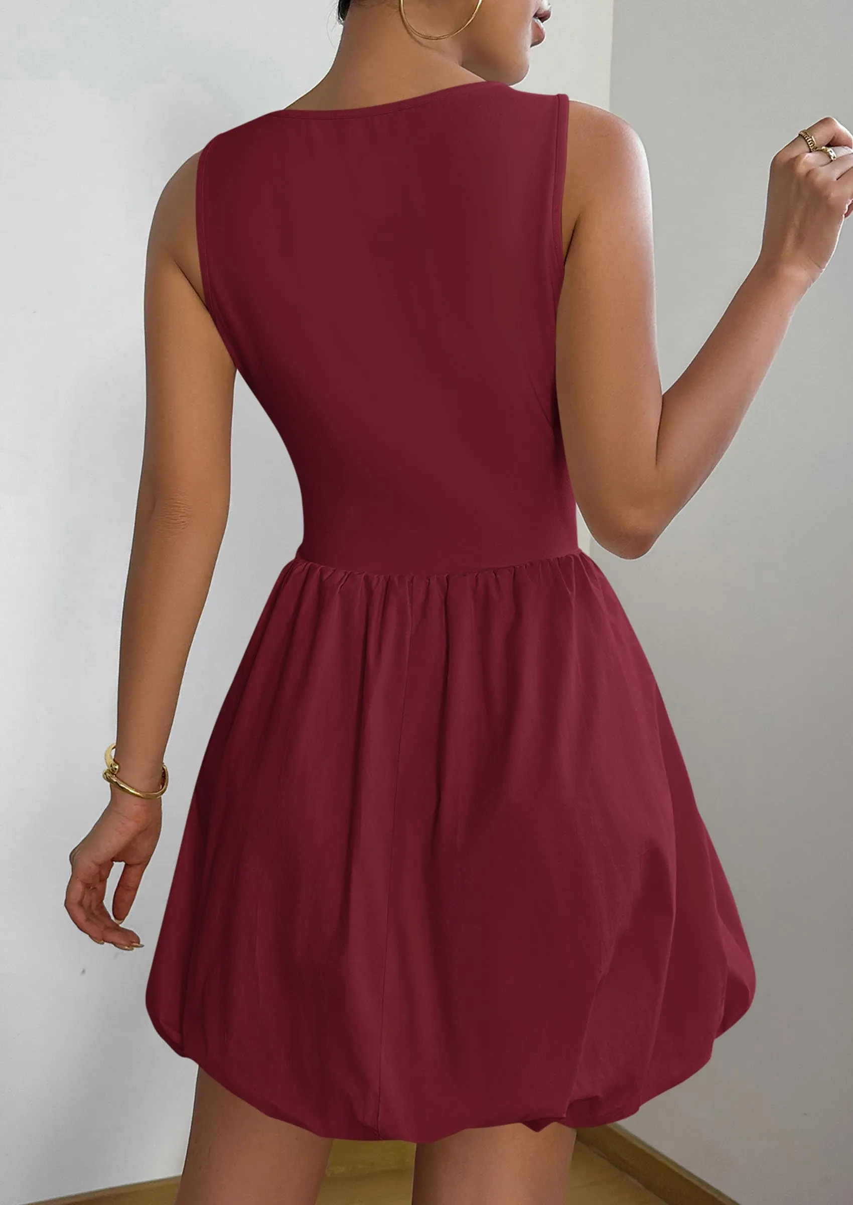 Casual Sleeveless Tank Mini Short Dress Crew Neck Bubble Dress with Pockets