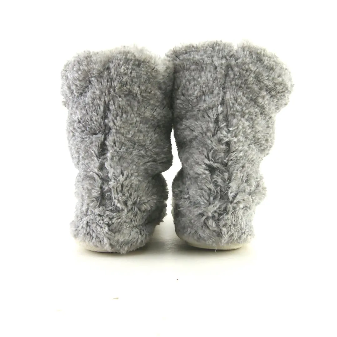 DEARFOAMS  . Casual Shoes In Wide Width