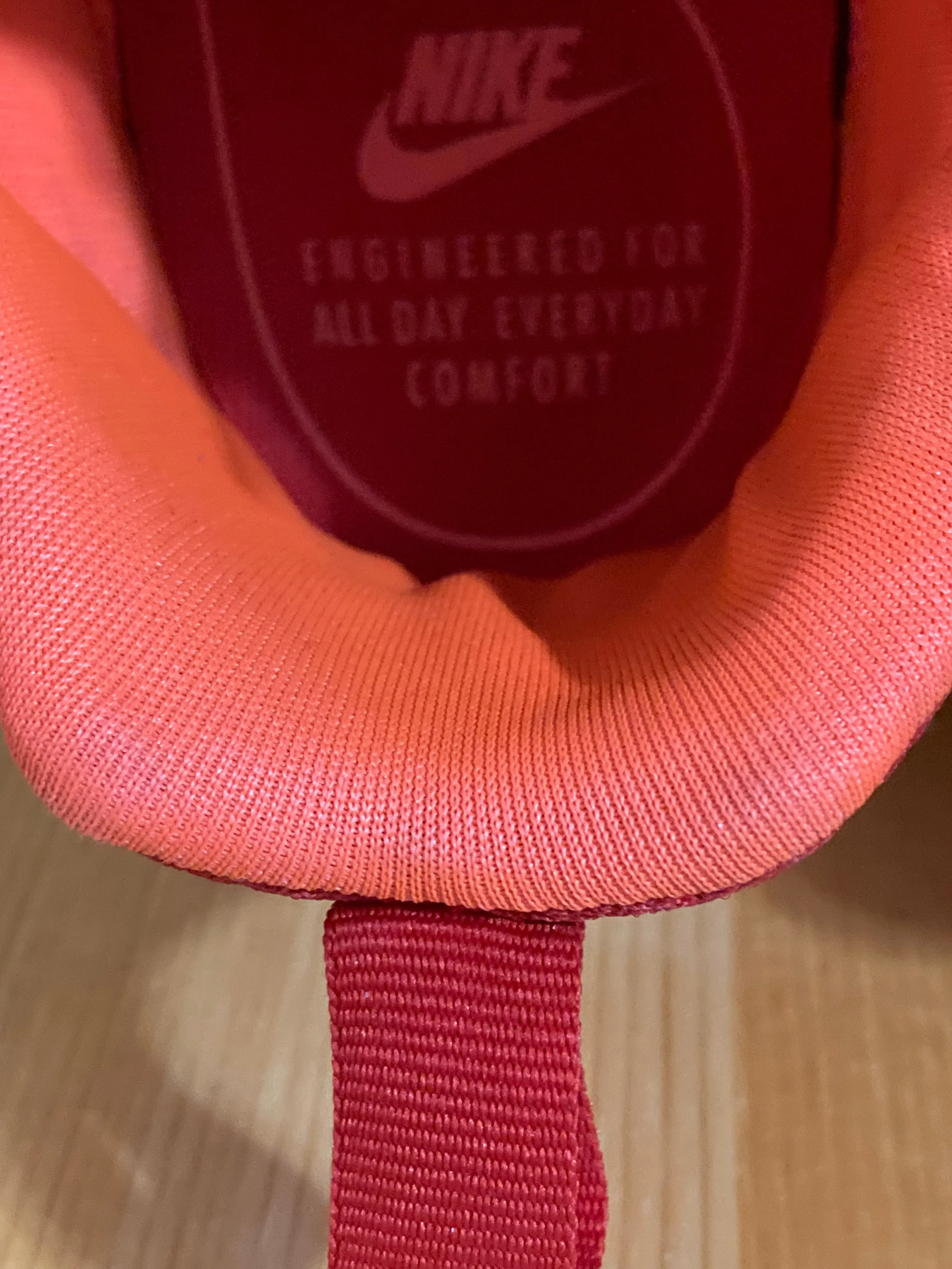 NIKE KAISHI 2.0 SE Mens Size 11 Running Training Shoes Sneakers Red 844838-602 Asics Shoes Gel Nimbus