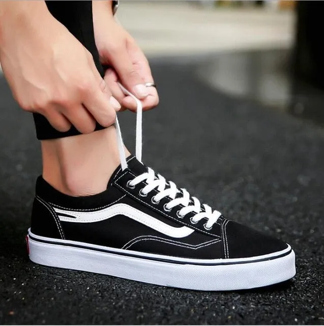 New Design Popular Personality Men Flats Shoes Suitable  Hiking Canvas Couple Models Lace-up Youth shoes Trail Runners Or Hiking Shoes