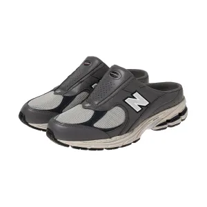 2002r New Balance All Black M2002RMJ