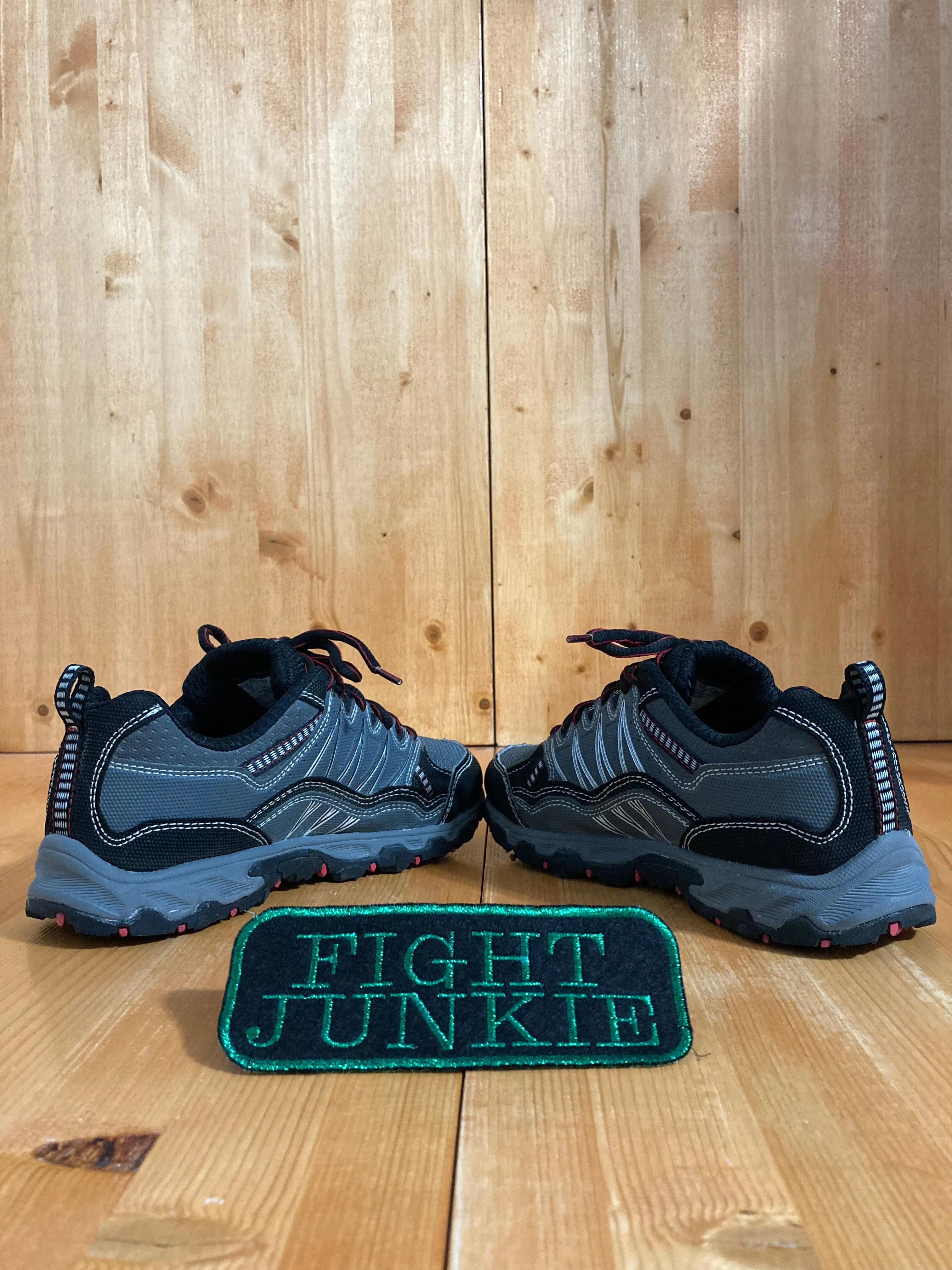 FILA AT PEAKE 21 Youth Size 3Y Trail Shoes Sneakers Gray & Black 3JM00233-053 Travel Trailer Brake Shoes