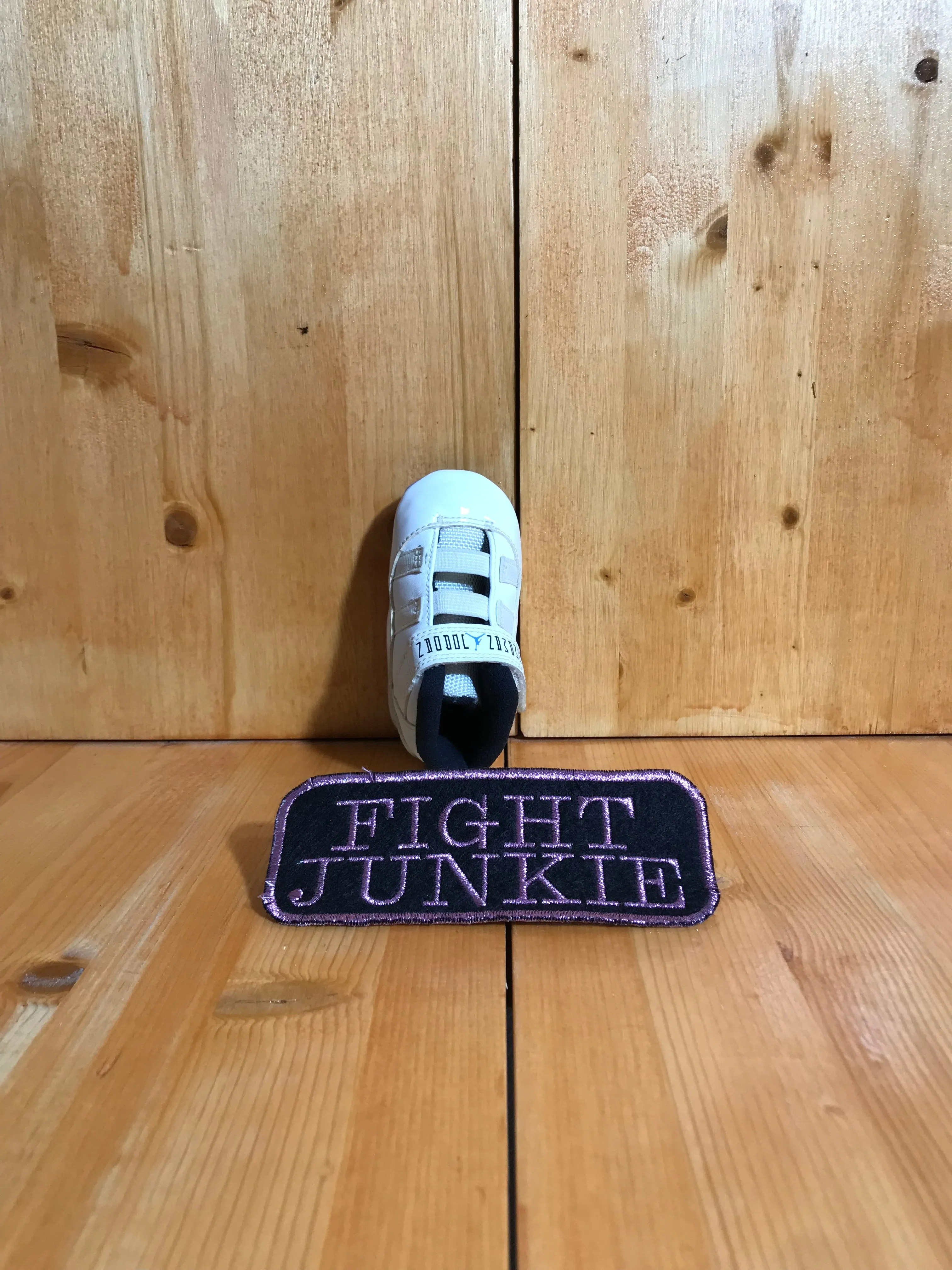 Asics Tennis Shoes Guide AMPUTEE NIKE AIR JORDAN XI 11 Infant Baby Size 3C Leather UNC Legend Crib Shoe Sneaker Right Only White Blue 378049-117