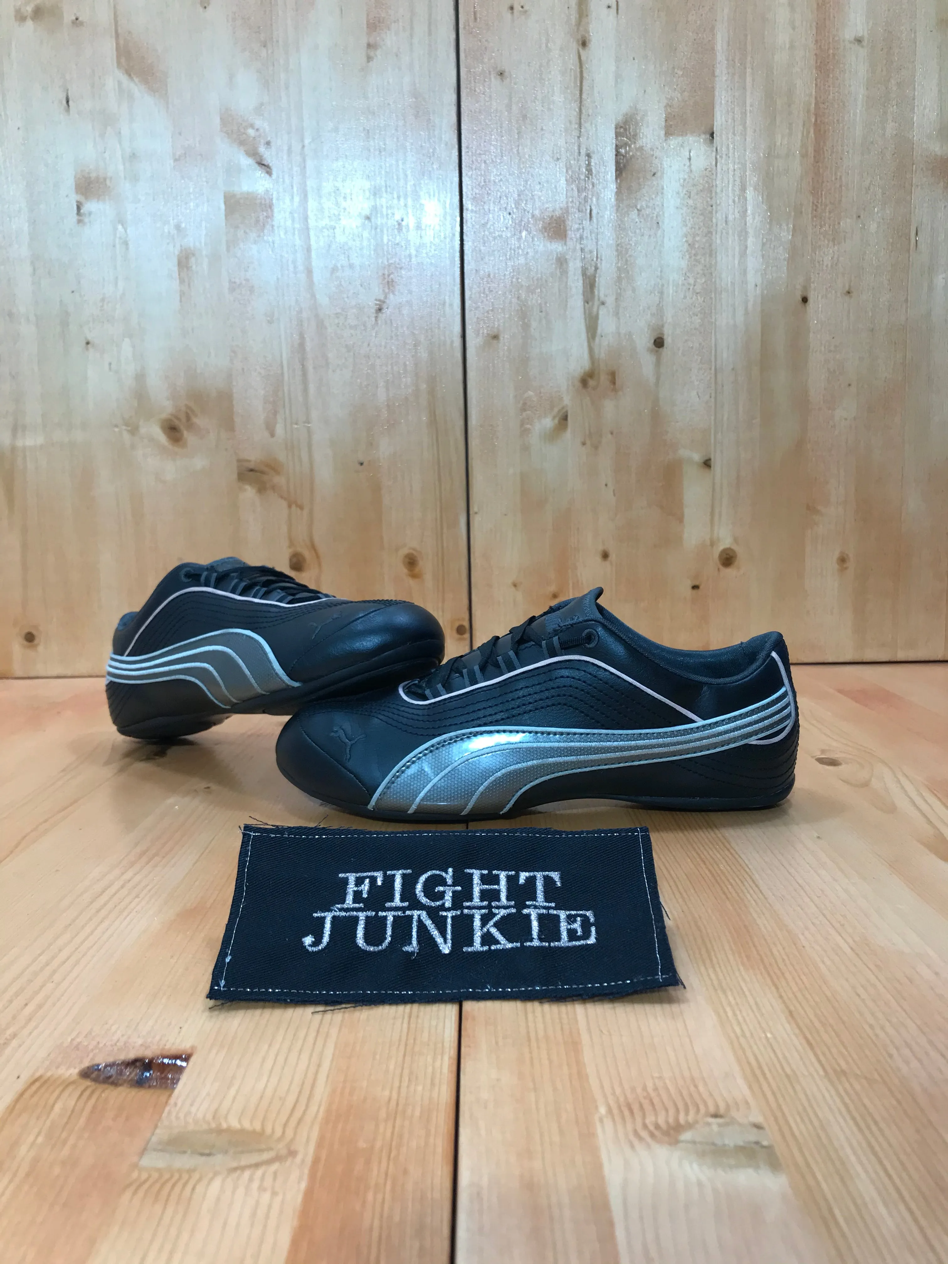 PUMA SPORT LIFESTYLE Womens Size 7.5 Leather Athletic Shoes Sneakers Shoes Like Asics Gt 2000