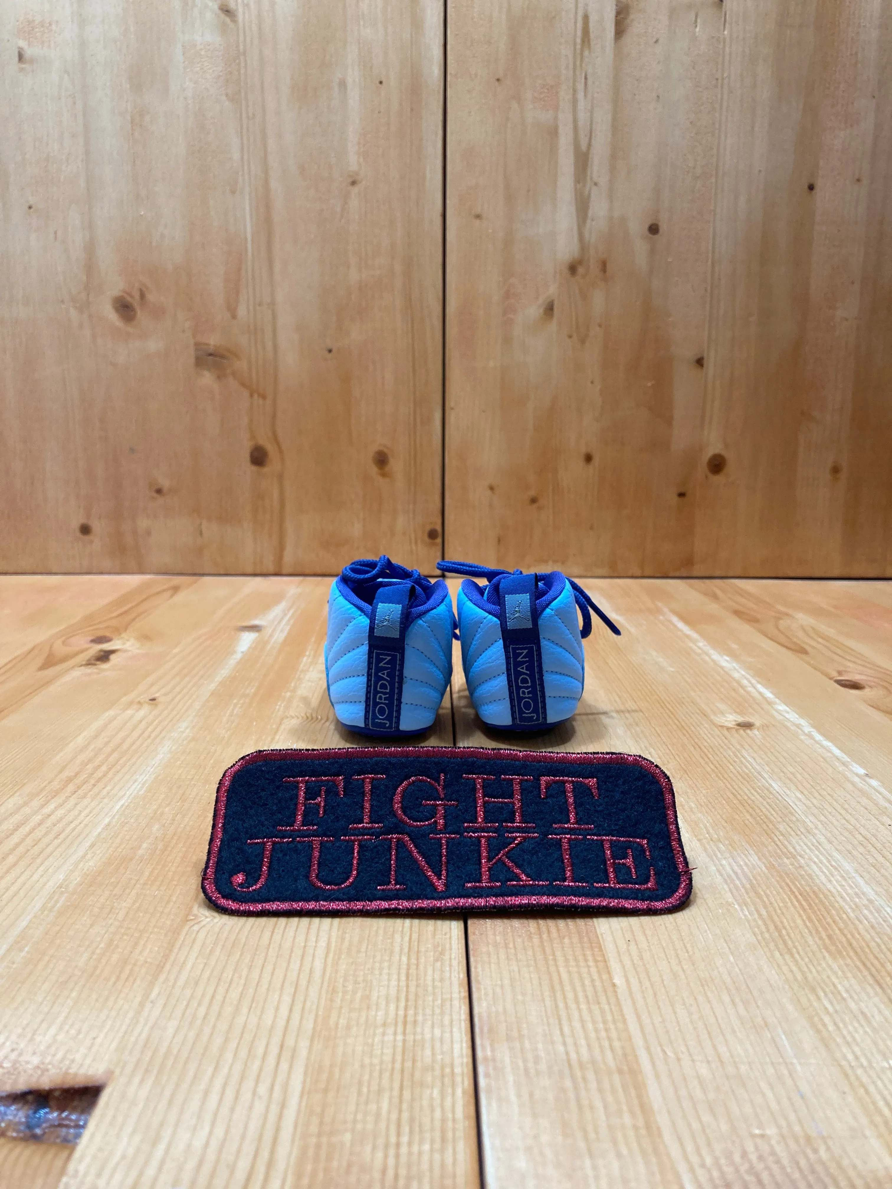 Asics Discontinued Running Shoes NEW! NIKE AIR JORDAN 12 RETRO GIFT PACK CB HORNETS Baby Infant Size 1C Shoes Sneakers Blue 378139-418