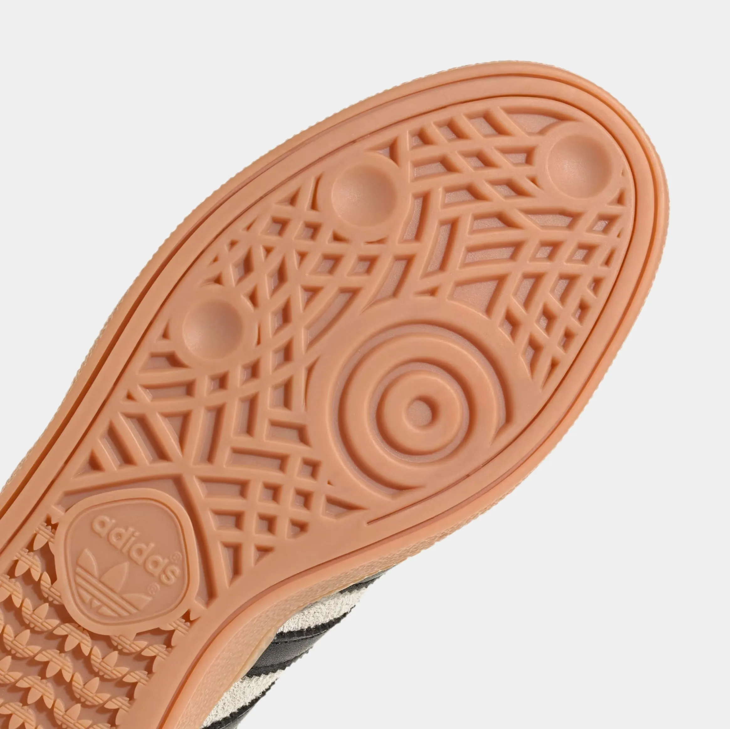 Adidas Sambas Shoes Handball Spezial Womens Lifestyle Shoes (Alumina/Core Black/Cloud White)