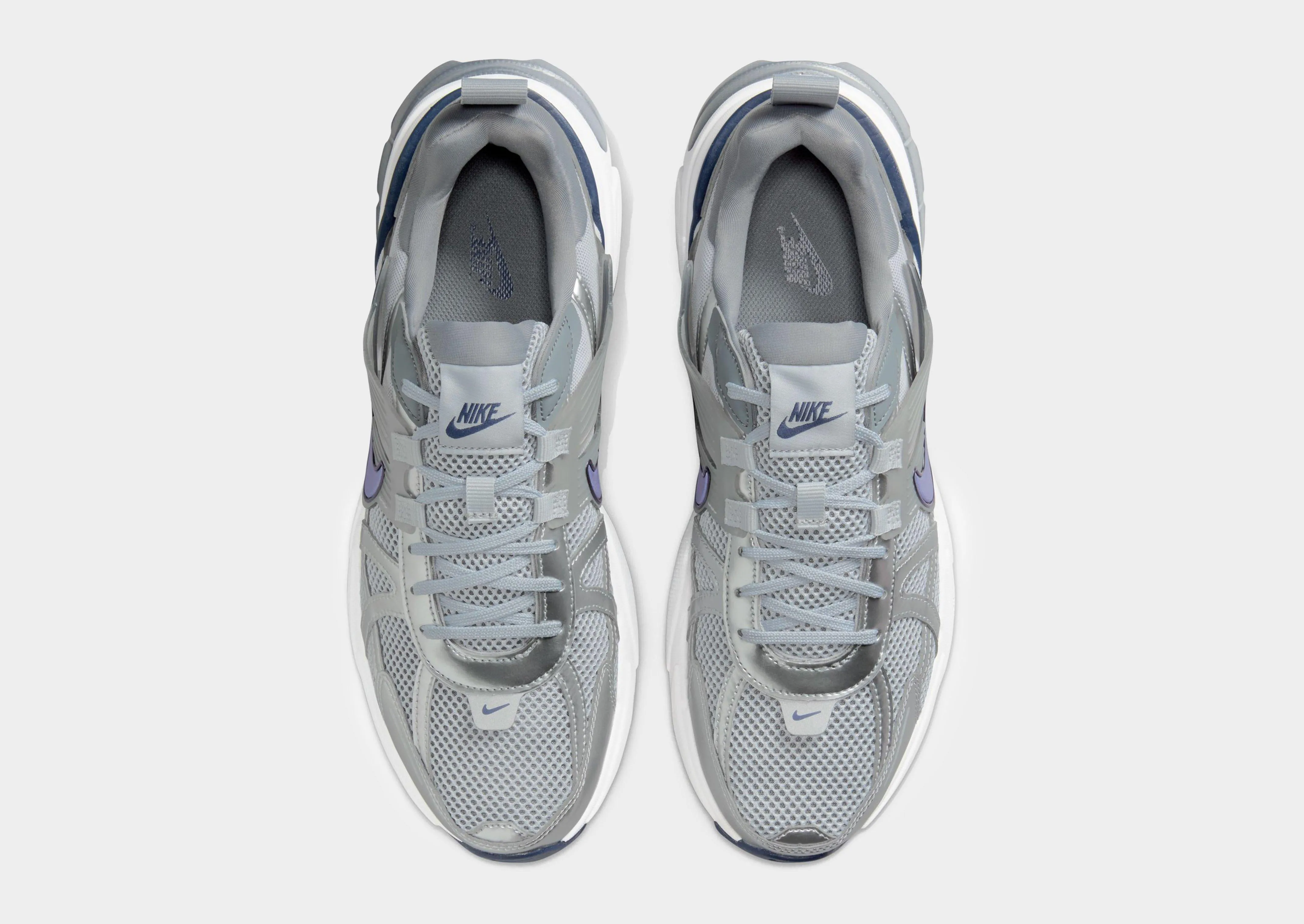 V2K Run Asics Gt 1000 4 Running Shoe