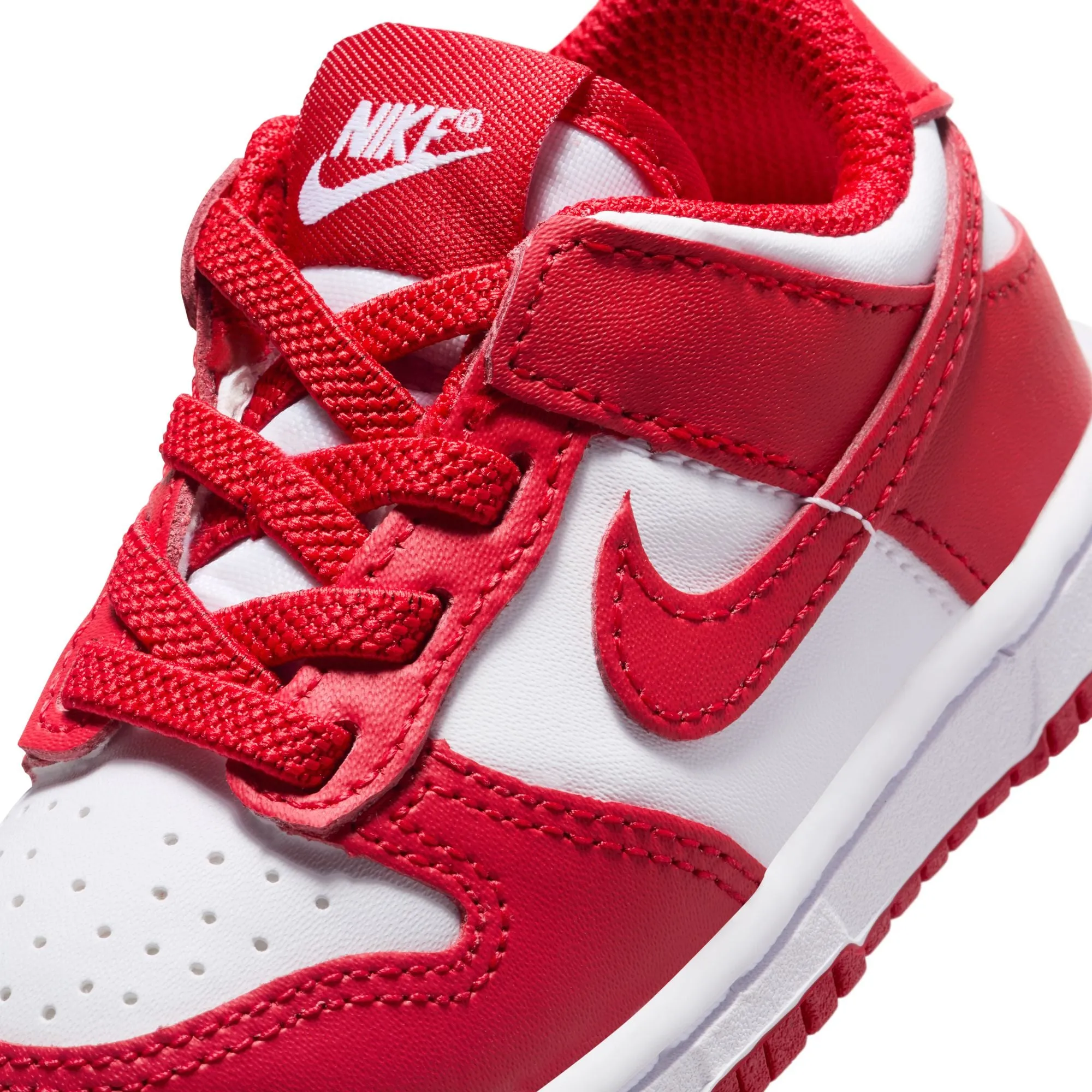 Asics Working Shoes KIDS NIKE DUNK LOW TDE (WHITE/UNIVERSITY RED)