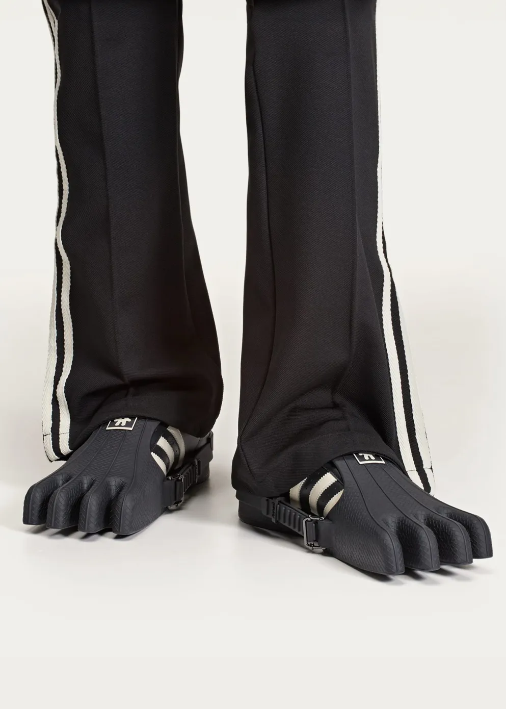 x Avavav Superfinger Superstar Sneakers Adidas Ultraboost 4.0 Dna Running Shoes