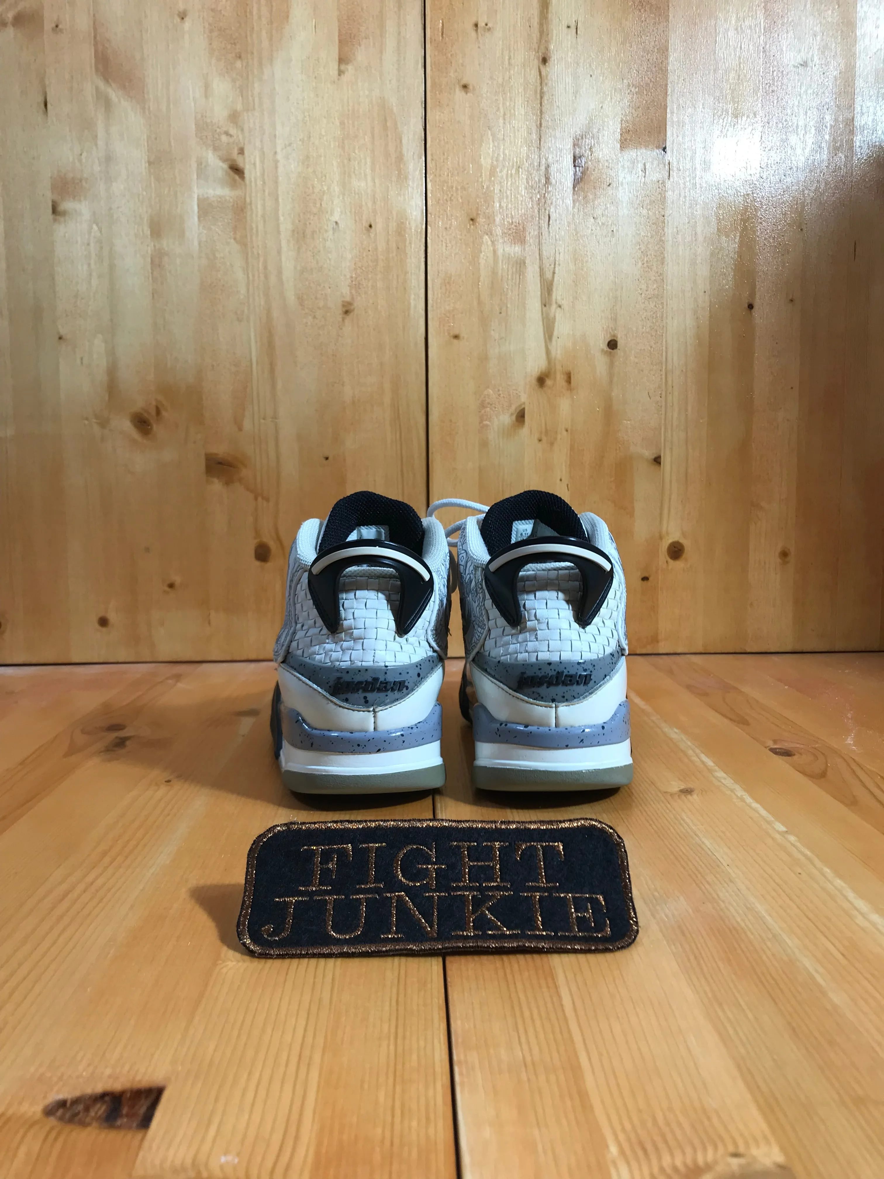 Asics Shoes Nimbus 18 NIKE RETRO DUB ZERO Youth Size 6.5Y Leather Shoes Sneakers White Cement 311047-105