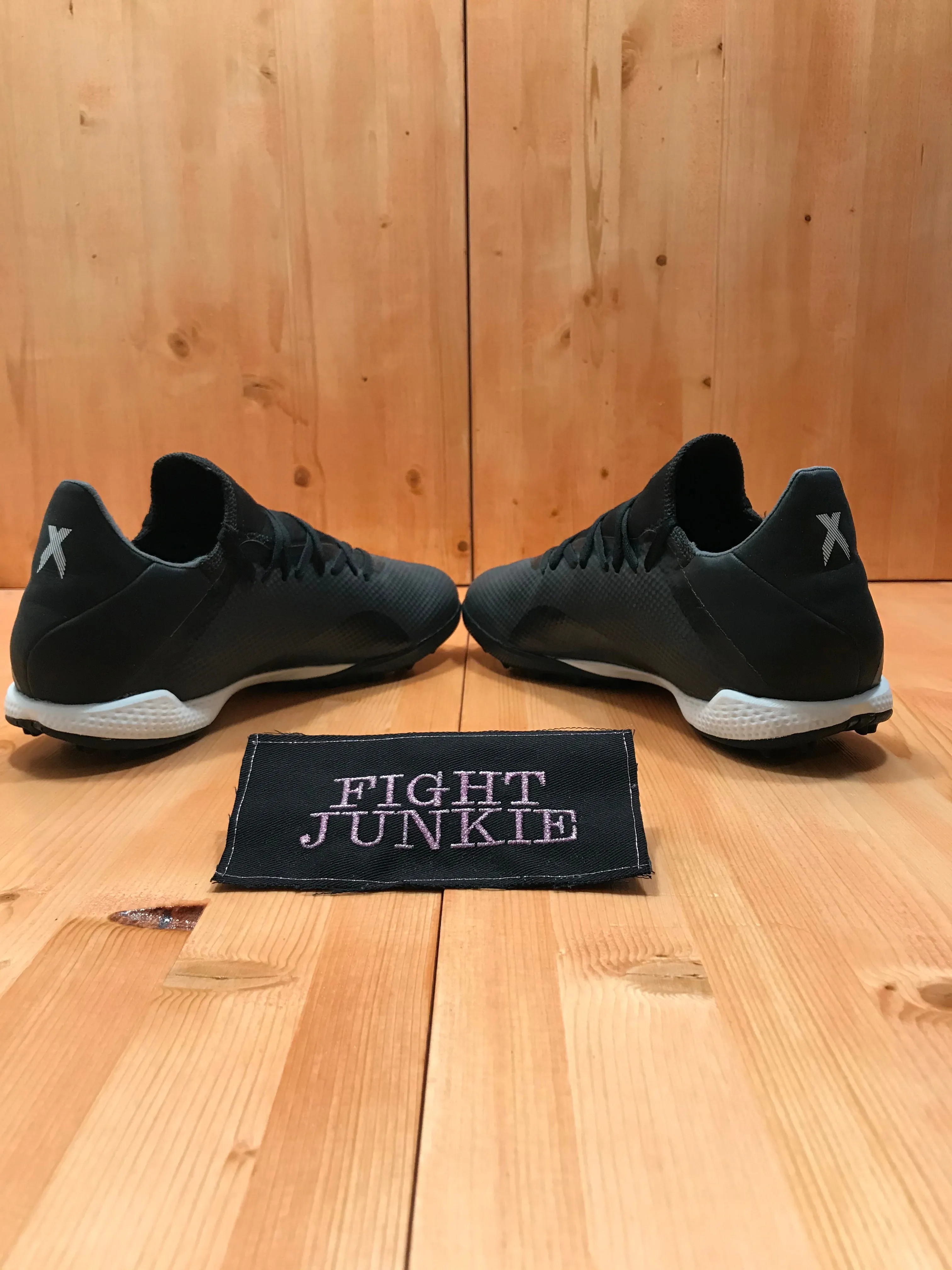 ADIDAS X TANGO 18.3 TRUF Men's Size 11 Football Soccer Shoes Sneakers Black DB2476 Adidas Summerflex Shoes