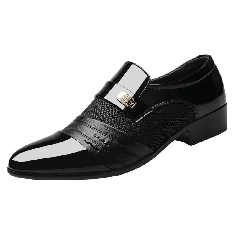 Wear Indoor Soccer Shoes Casually Men Casual Leather Shoes Men Casual Shoes Business Formal Shoes Large Size Fashionable and Versatile Wedding Shoes