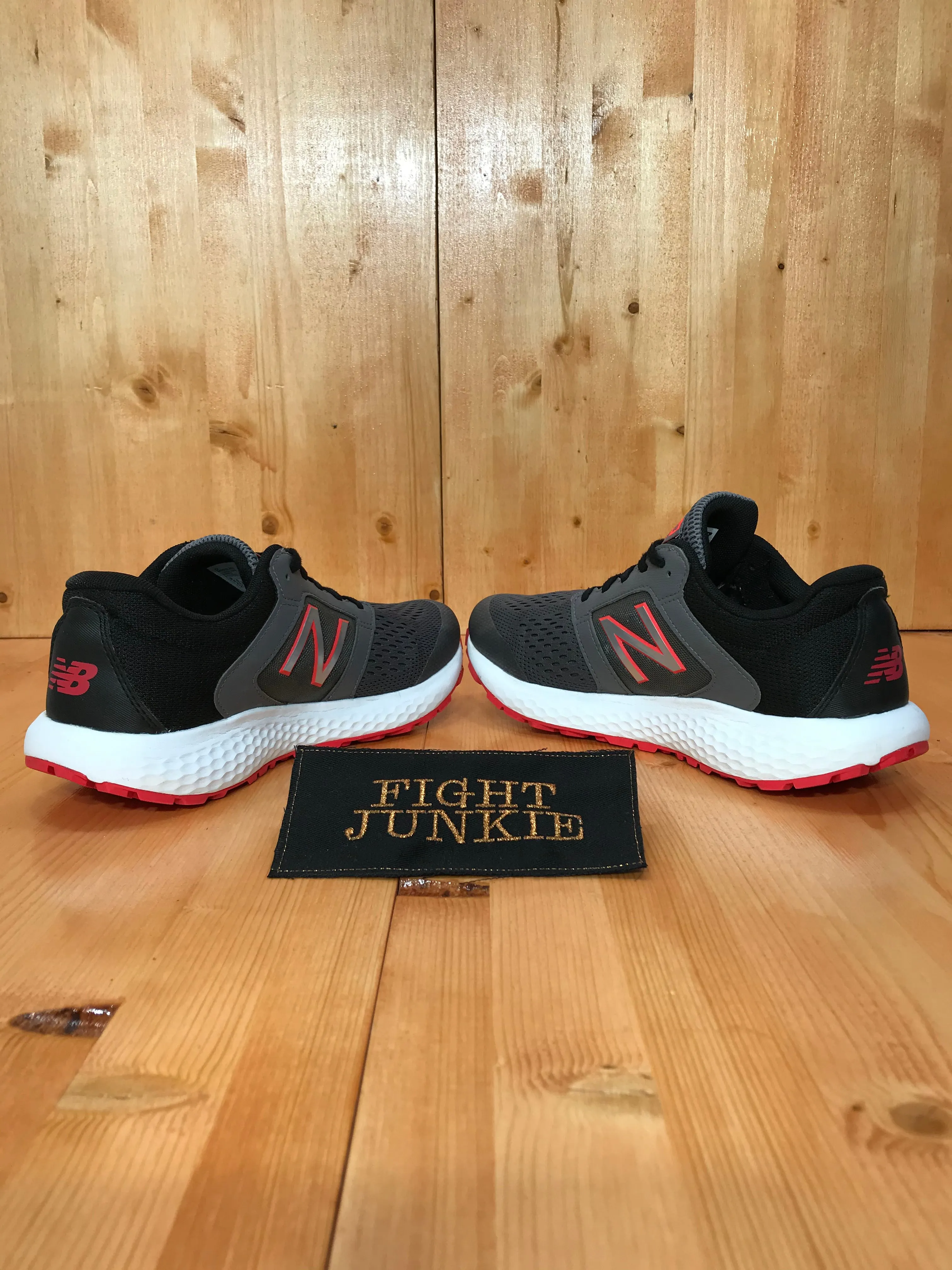 Womens White New Balance NEW BALANCE 520 COMFORT RIDE Men Size 9 Shoes Sneakers