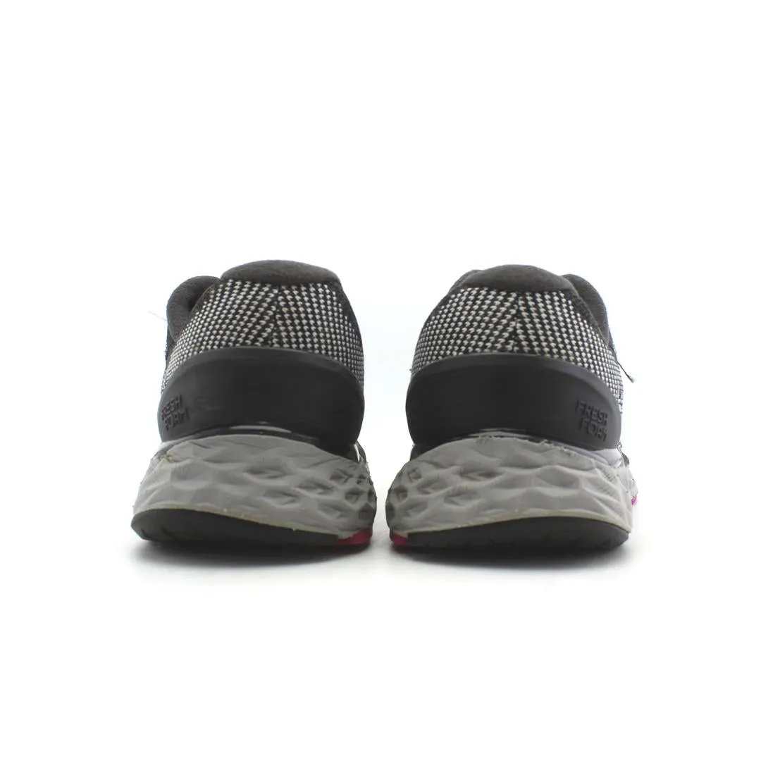 NEW BALANCE FRESH FOAM 880 V10 Trail Running Shoes On Road