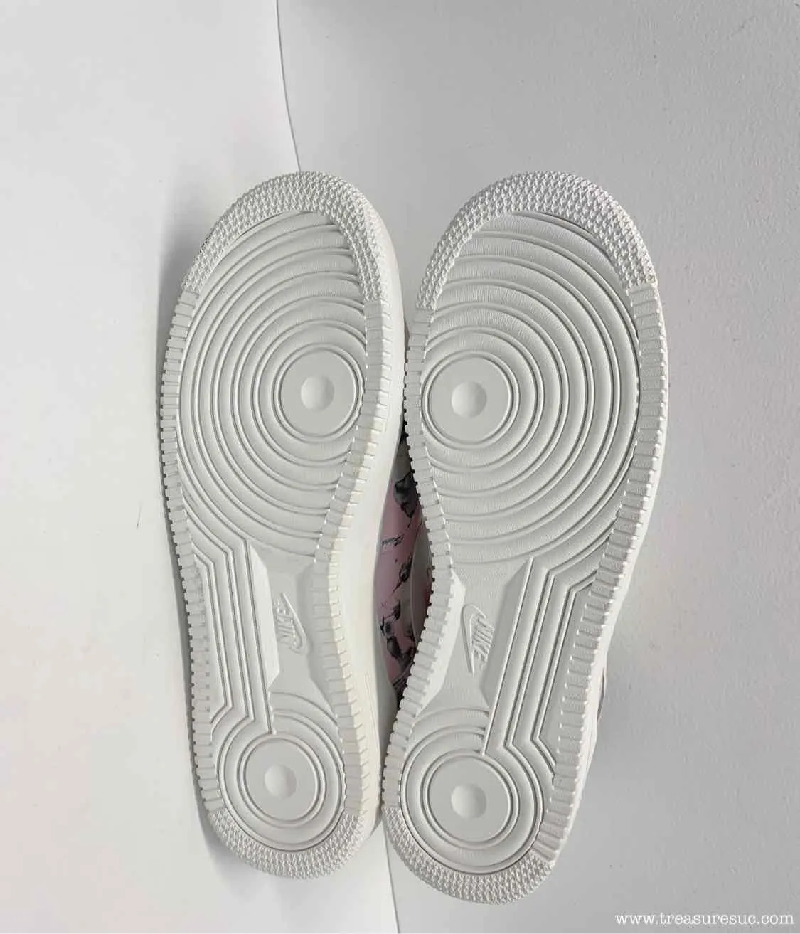 Nike Air Air Force Size 12 Women's Pink-Multi Floral Lace Up Sneakers Asics Gel-quantum 360 Knit Running Shoes Review