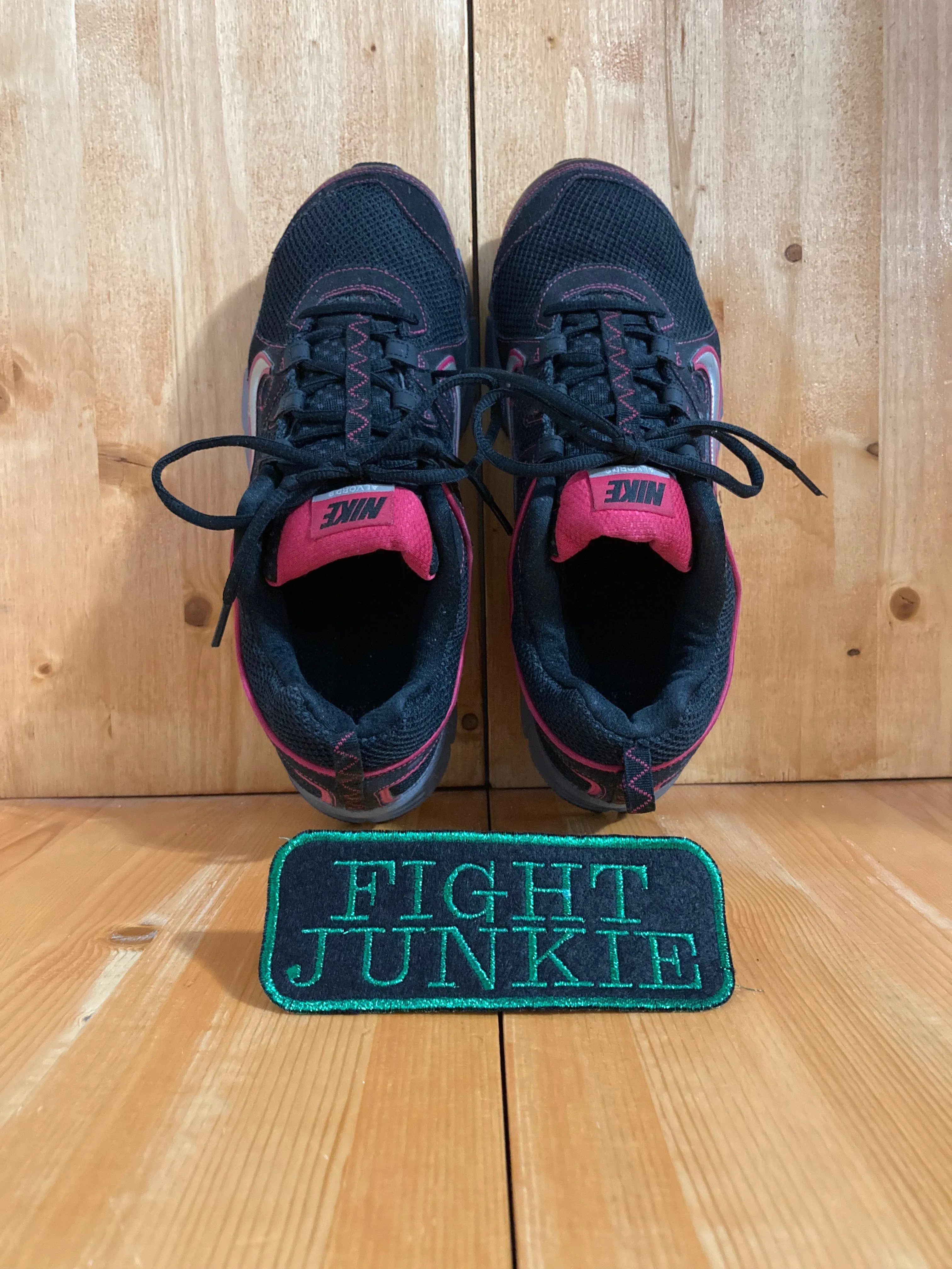 Runner's World Best Trail NIKE AIR ALVORD 9 Women's Size 12 Trail Hiking Shoes Sneakers Black & Pink 443848-001