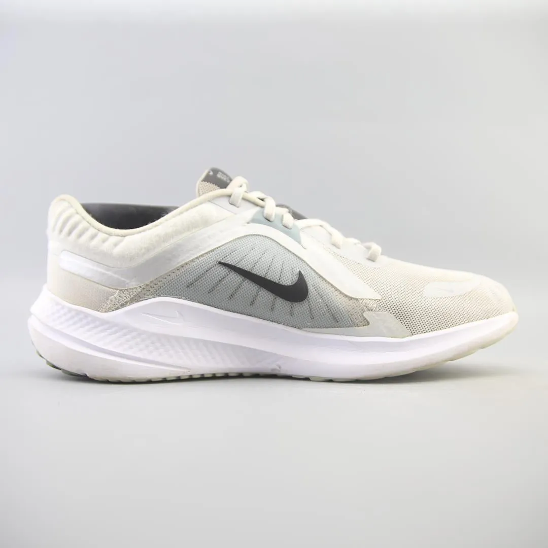 NIKE  QUEST 5 Olympus Trail Running Shoe