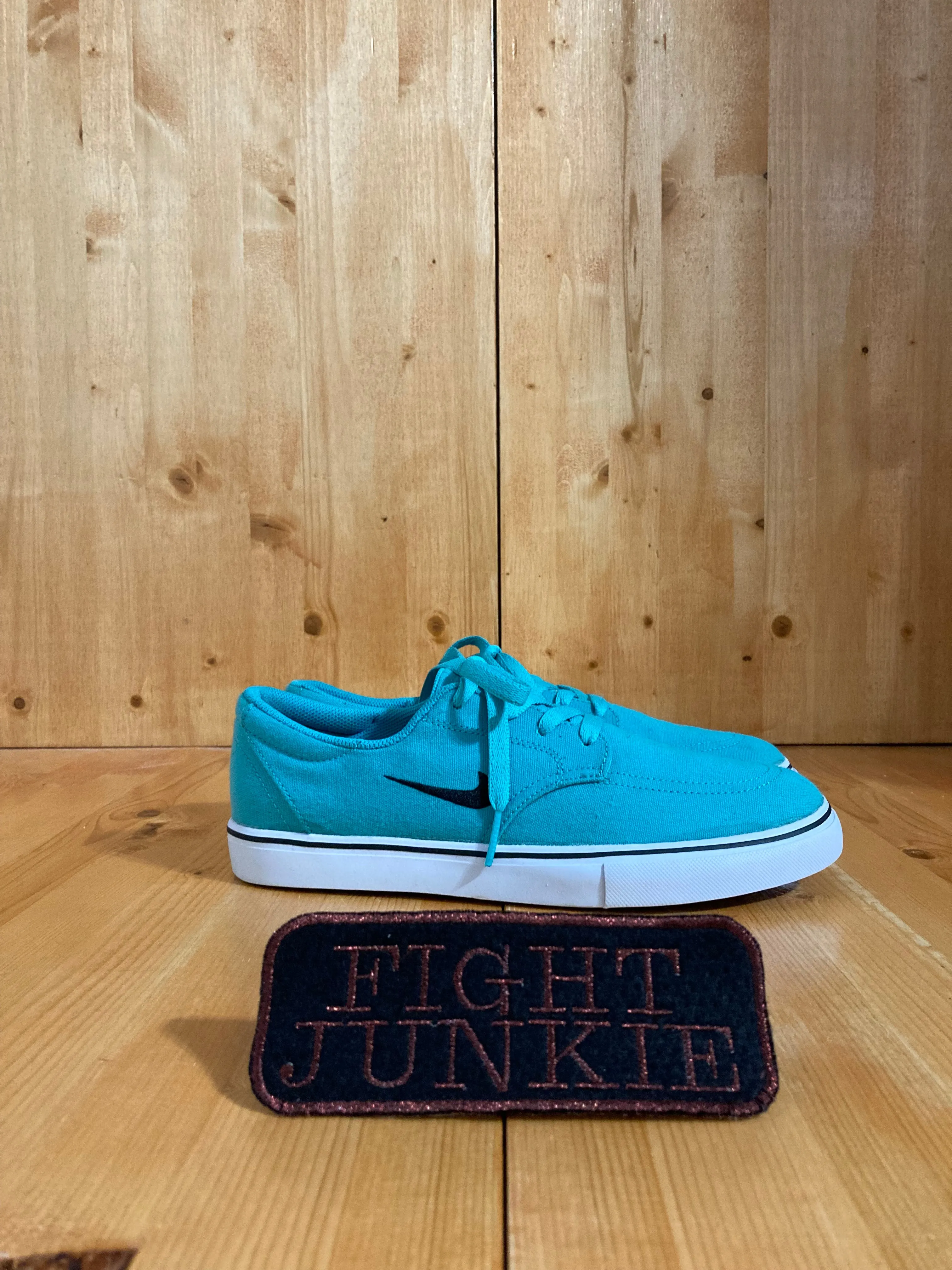 Asics Gt 2000 5 Running Shoes NIKE SB CLUTCH TIFFANY DUNK Youth Size 7 Skateboarding Shoes Sneakers Teal 729825-421