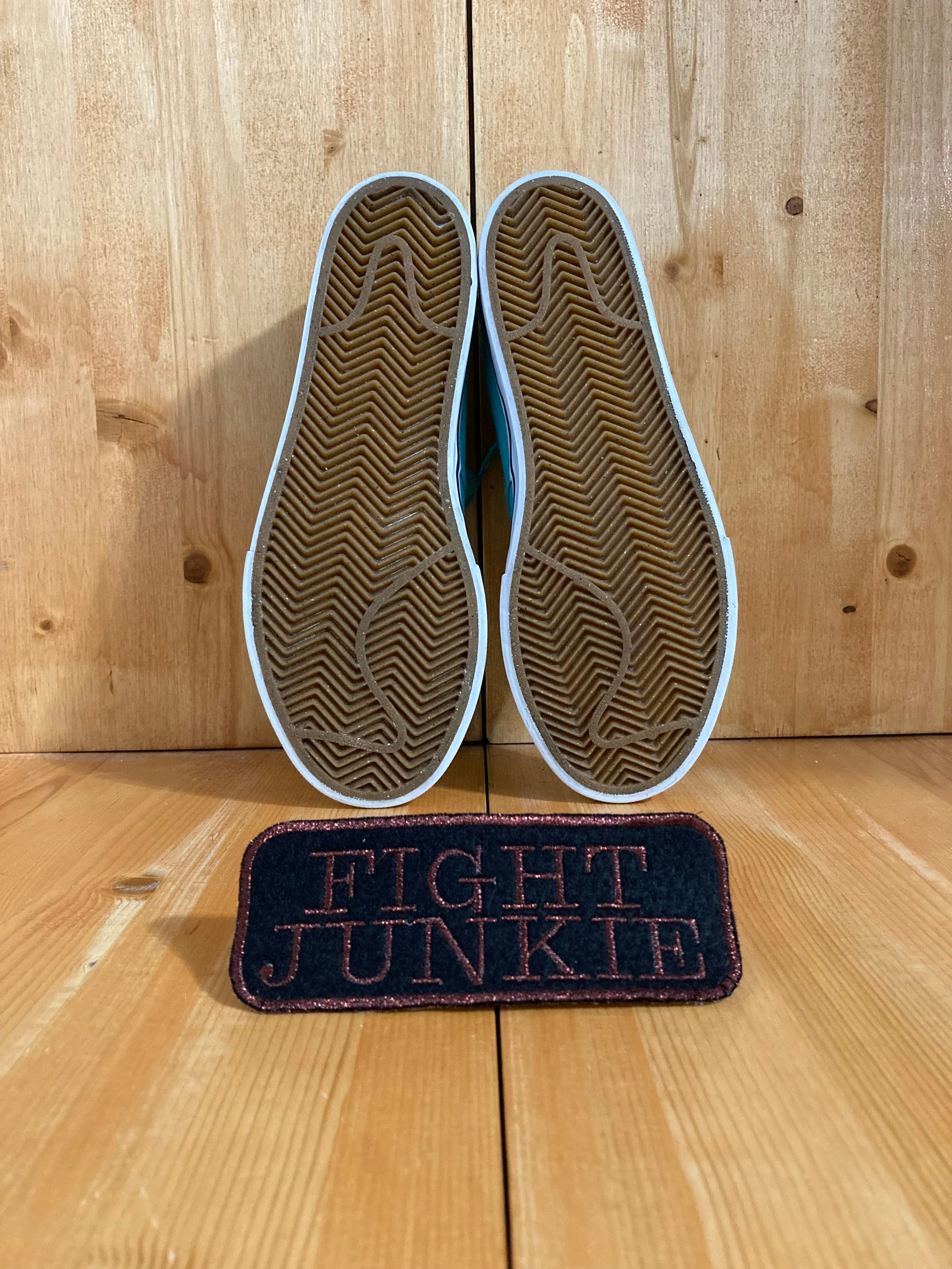 NIKE SB CLUTCH TIFFANY DUNK Youth Size 7 Skateboarding Shoes Sneakers Teal 729825-421 Asics Gt-2000 14 Running Shoes