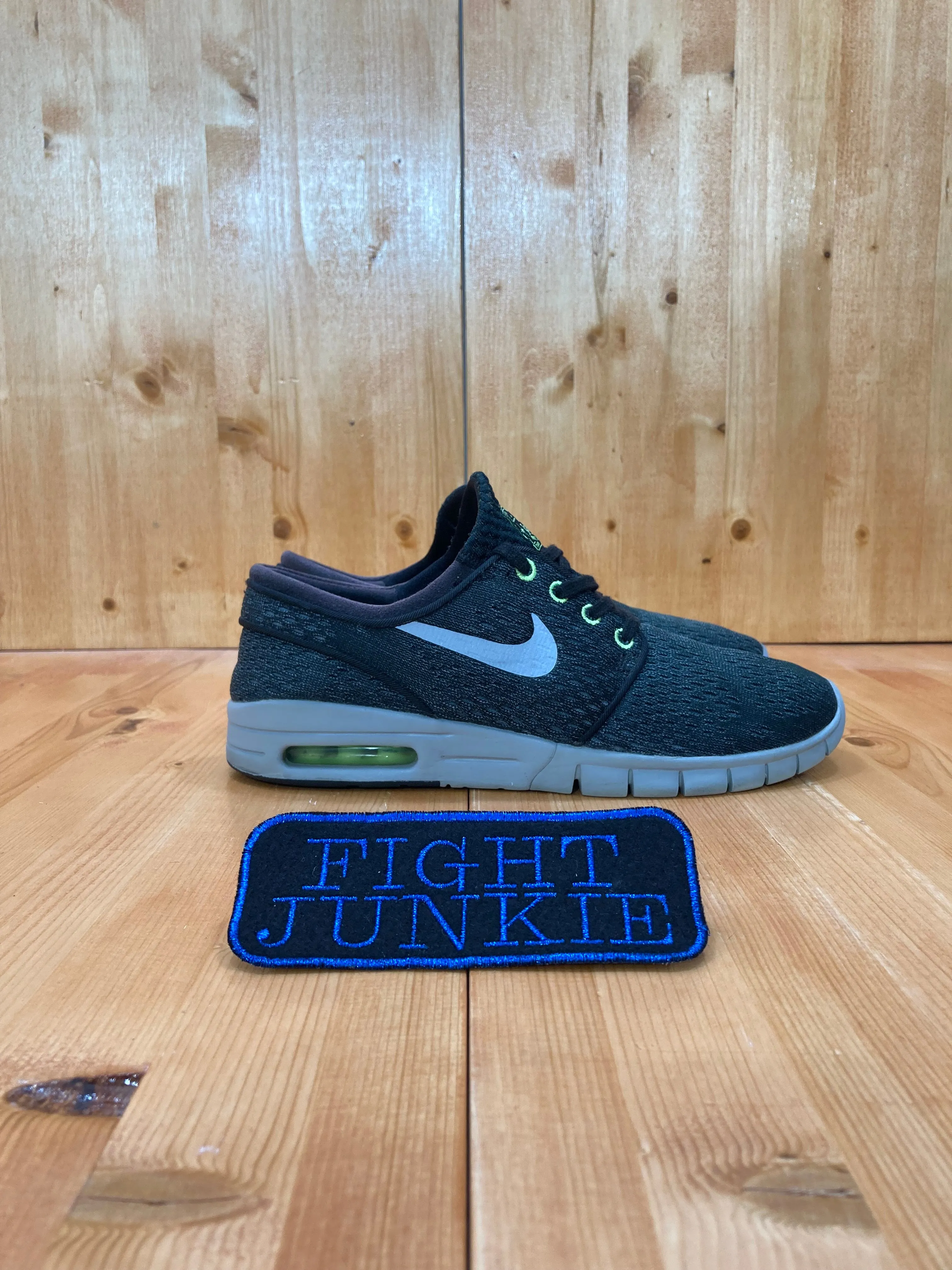 Asics Solution Tennis Shoes NIKE SB STEFAN JANOSKI MAX Men Size 9.5 Skateboarding Shoes Sneakers Dark Gray 631303-002