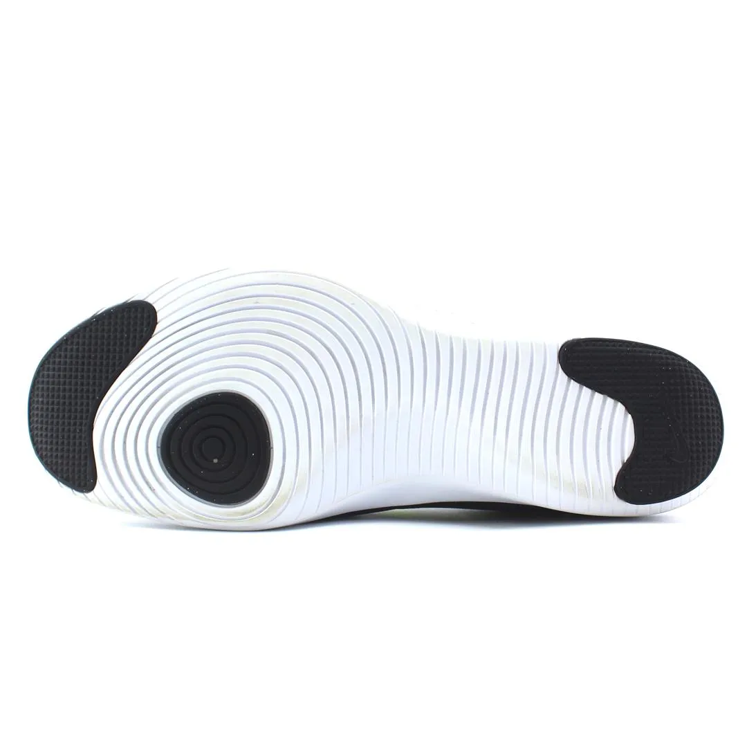 Trace 3 Running Shoe NIKE  STUDIO TRAINER 2