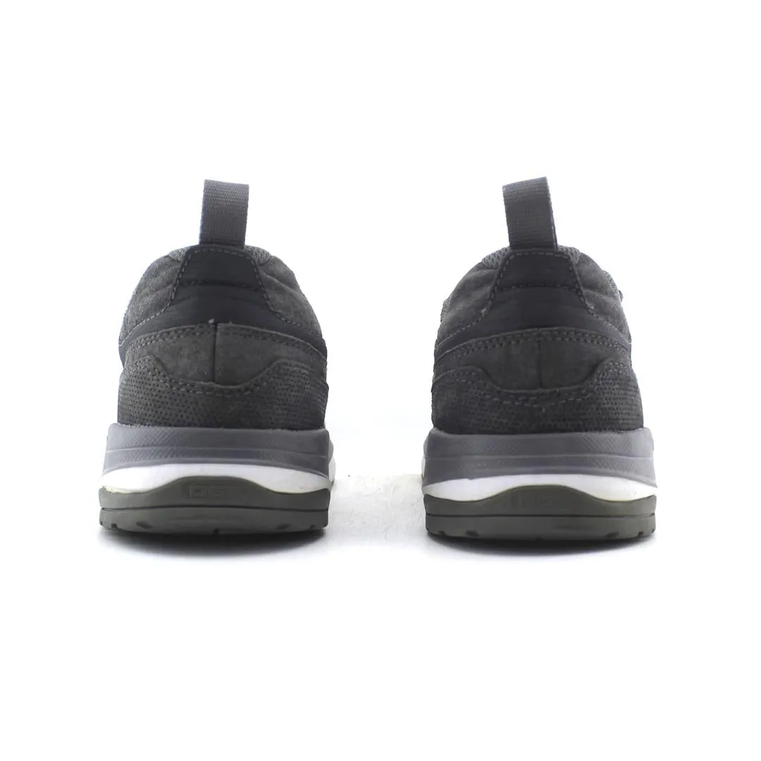 DG DC SHOE CO USA Yeezy Boost Casual Shoes