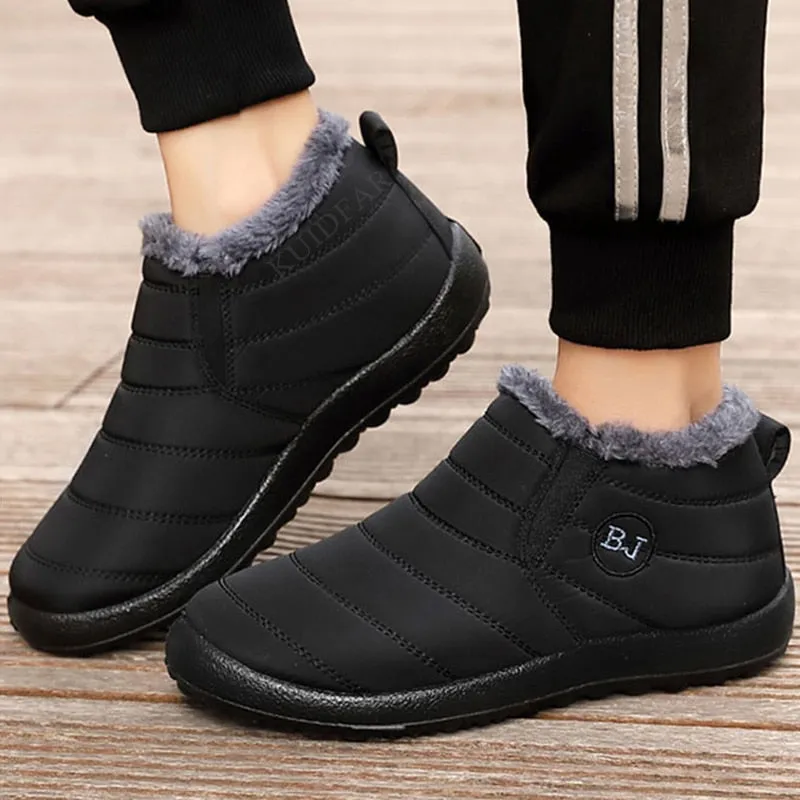 Slip On Boat Shoes Women Boots Lightweight Winter Shoes For Women Ankle Boots Snow Botas Mujer Waterproof Winter Boots Plus Size