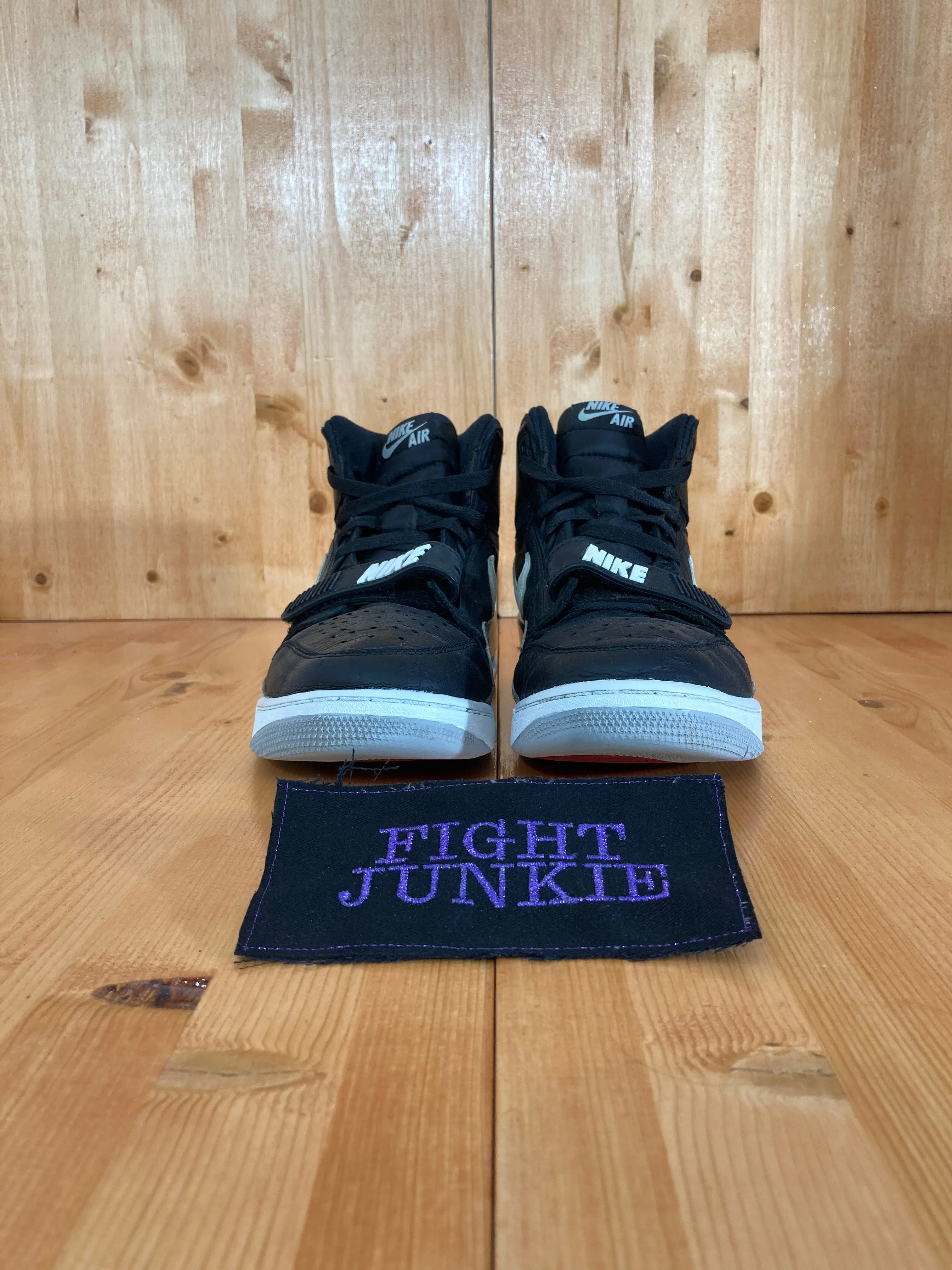 RARE! NIKE AIR JORDAN LEGACY 312 Men's Size 9.5 Shoes Sneakers Black AV3922-001 Asics Gel Contend Shoe