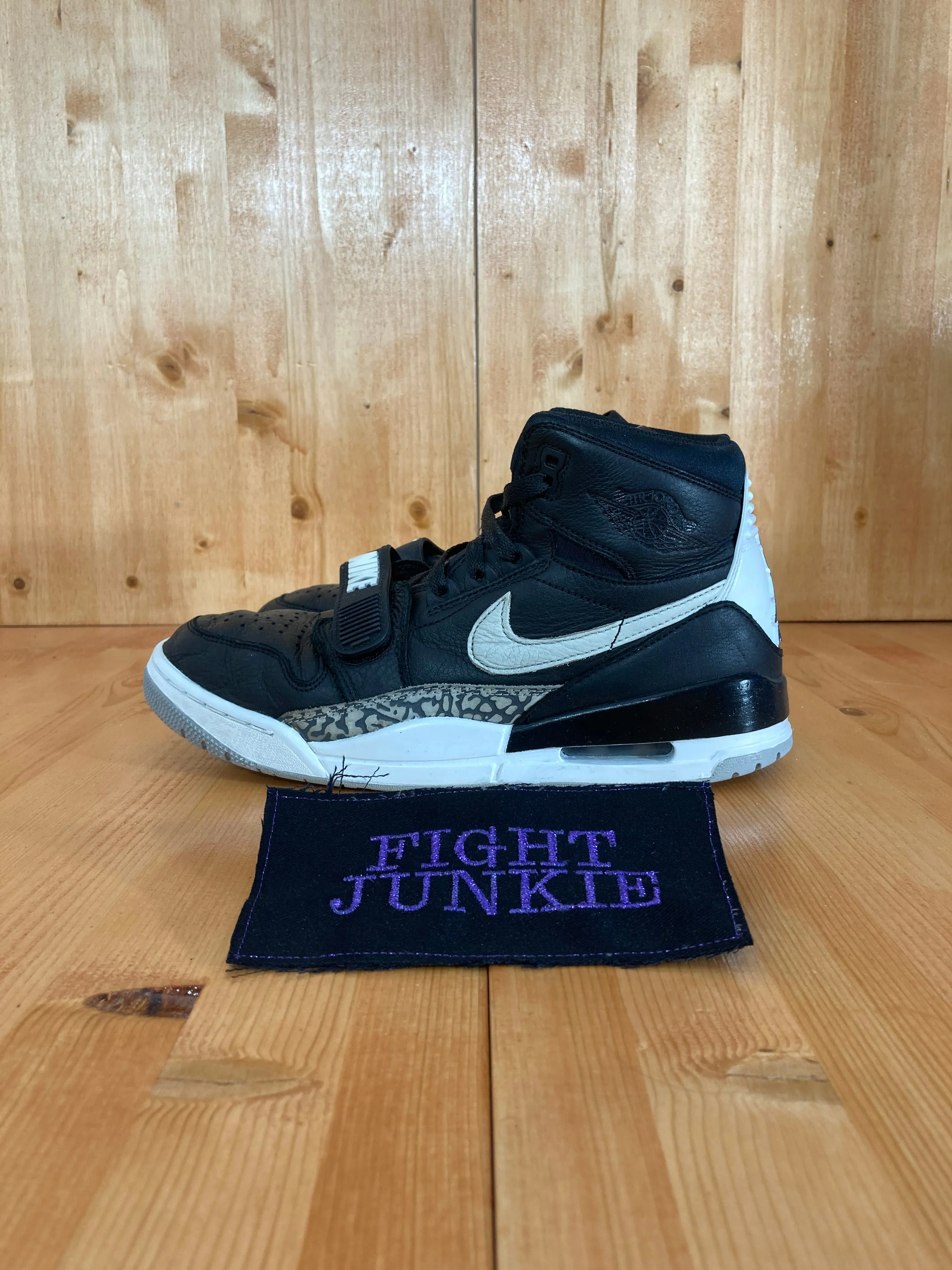 Asics Best Budget Running Shoes RARE! NIKE AIR JORDAN LEGACY 312 Men's Size 9.5 Shoes Sneakers Black AV3922-001