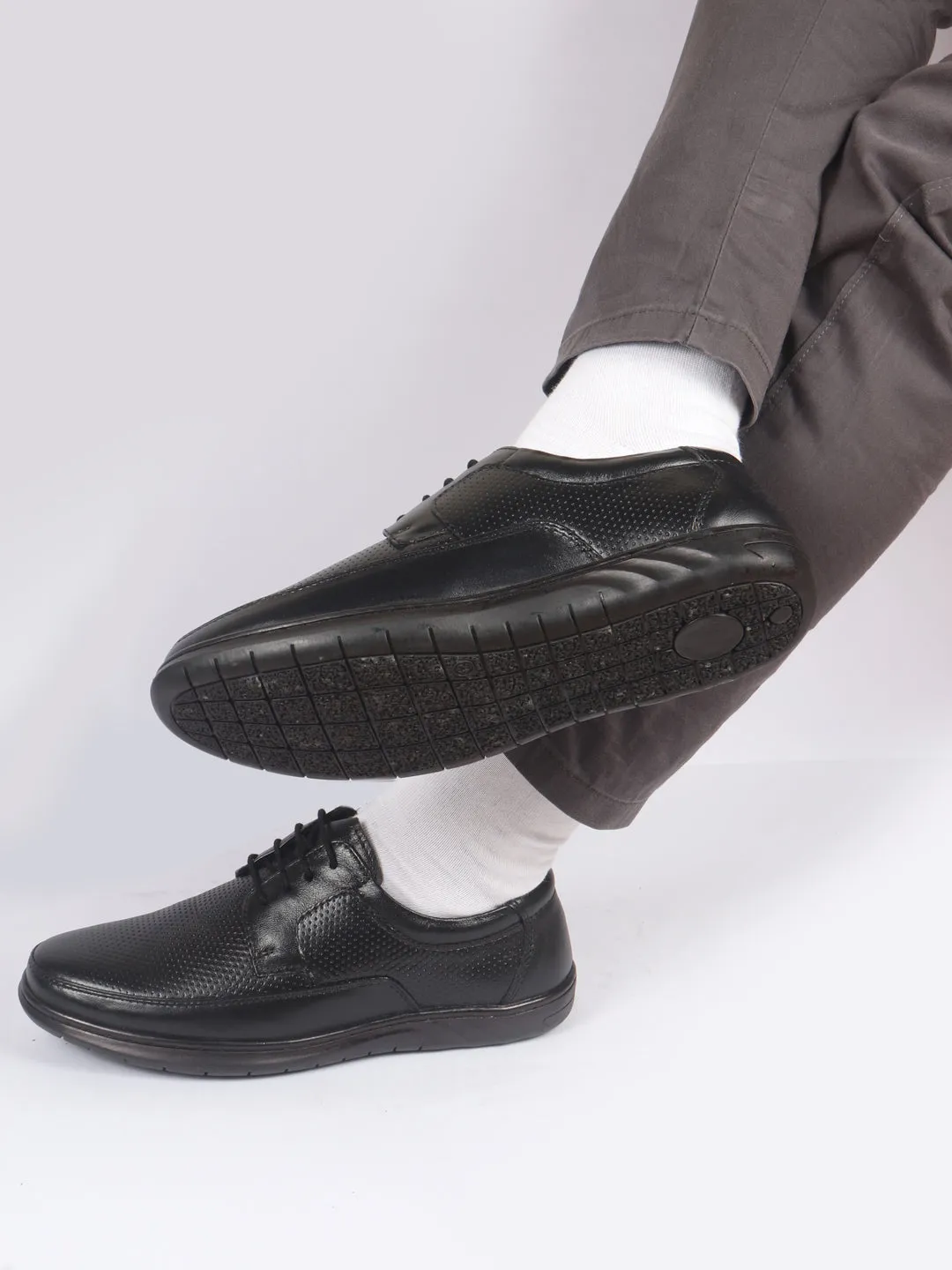 Ruffle Flat Shoes Men Black Genuine Leather Textured Formal Lace Up Flat Heel Shoes For Office|Work|Broad Feet Formal Shoes