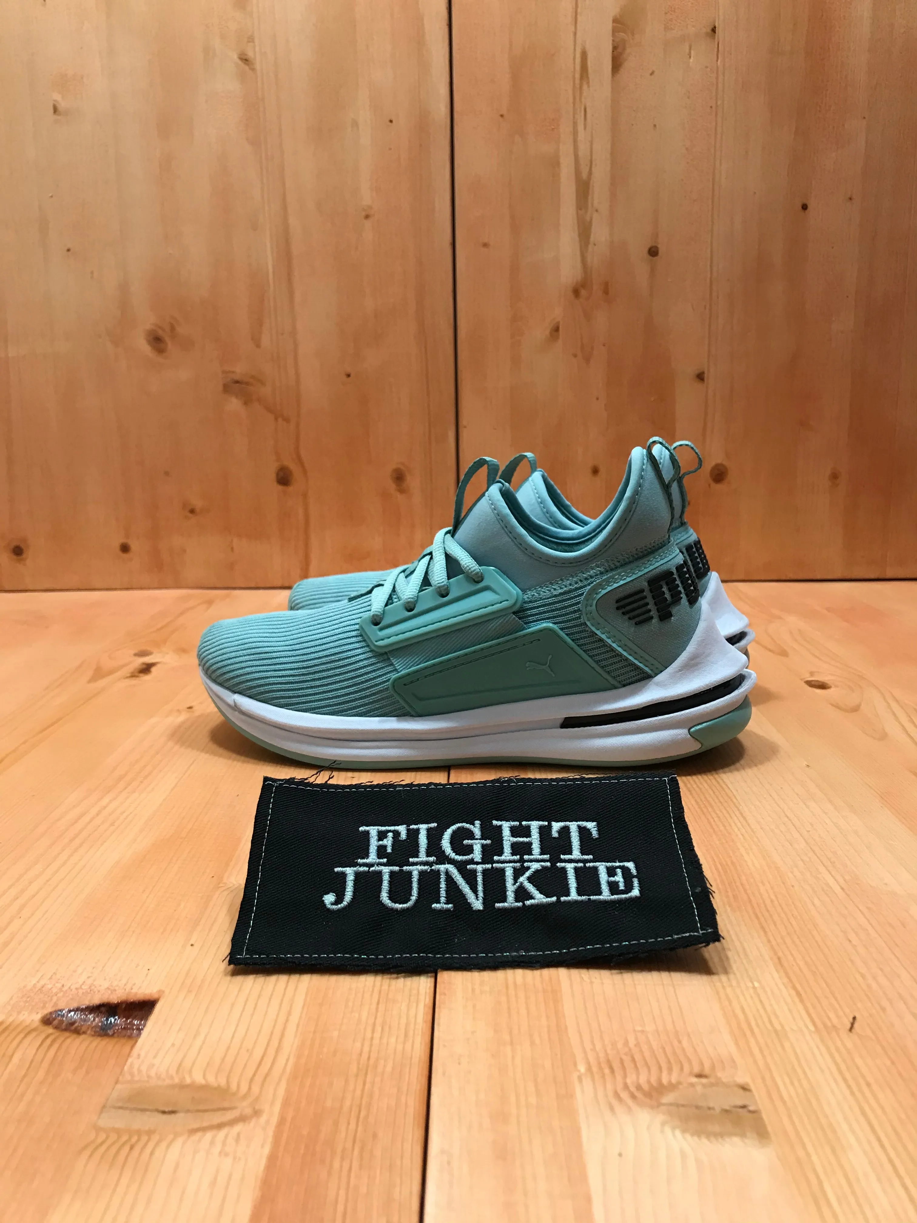 Asics 2022 Running Shoes PUMA IGNITE LIMITLESS WEAVE Women's Size 5.5 Shoes Sneakers