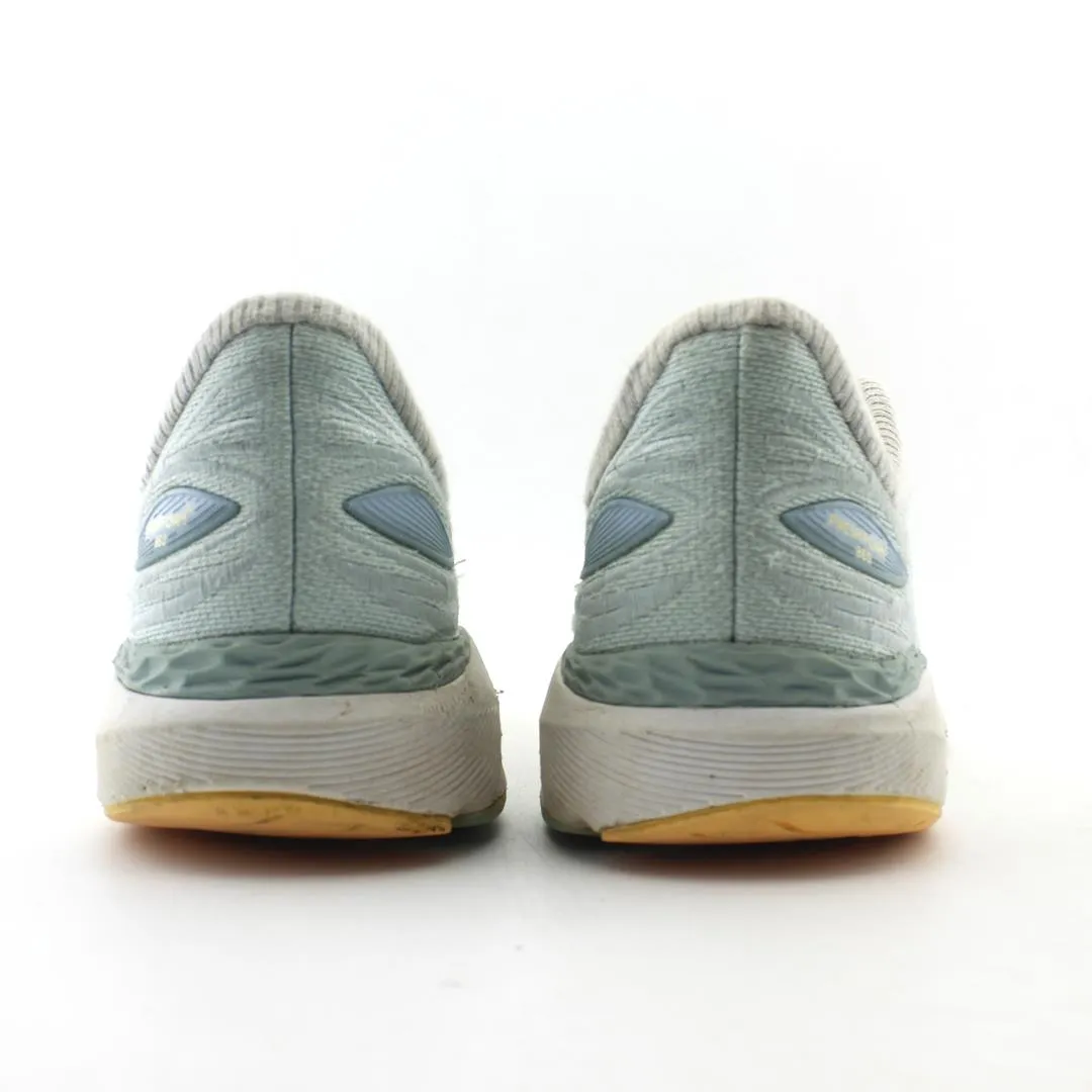 American Made Running Shoes NEW BALANCE FRESH FOAM 860 V12