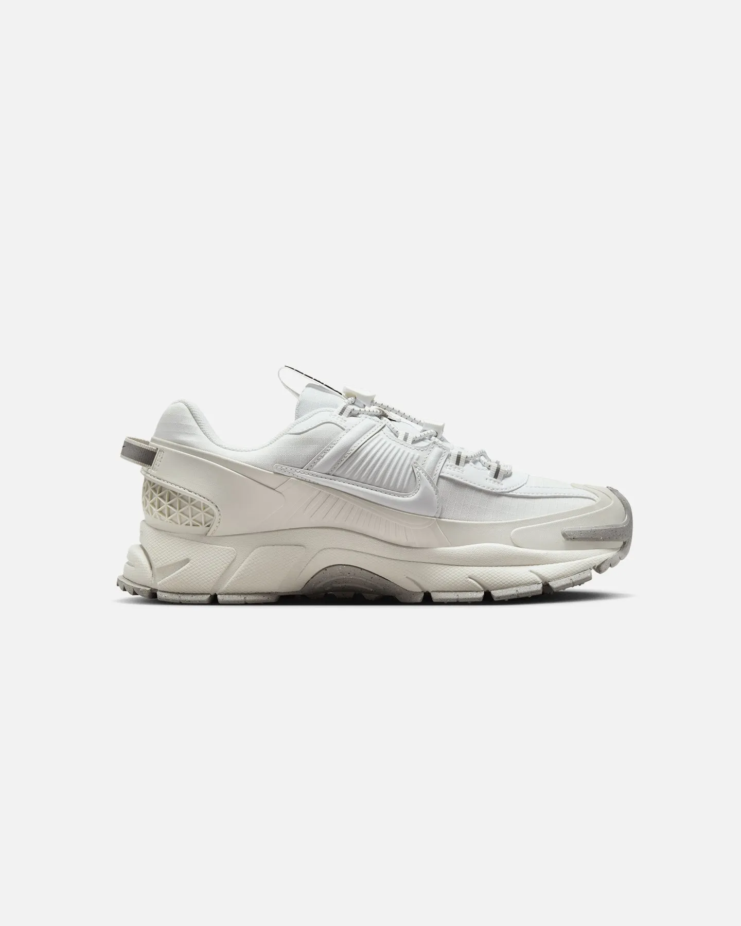 Asics 2000s Shoes Nike Women's Zoom Vomero Roam Summit White/Summit White