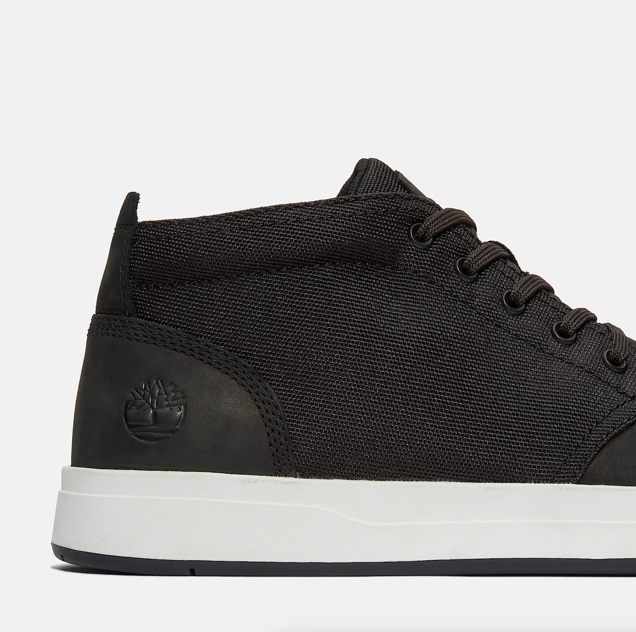 Casual Shoes Trend Men's Davis Square Chukka