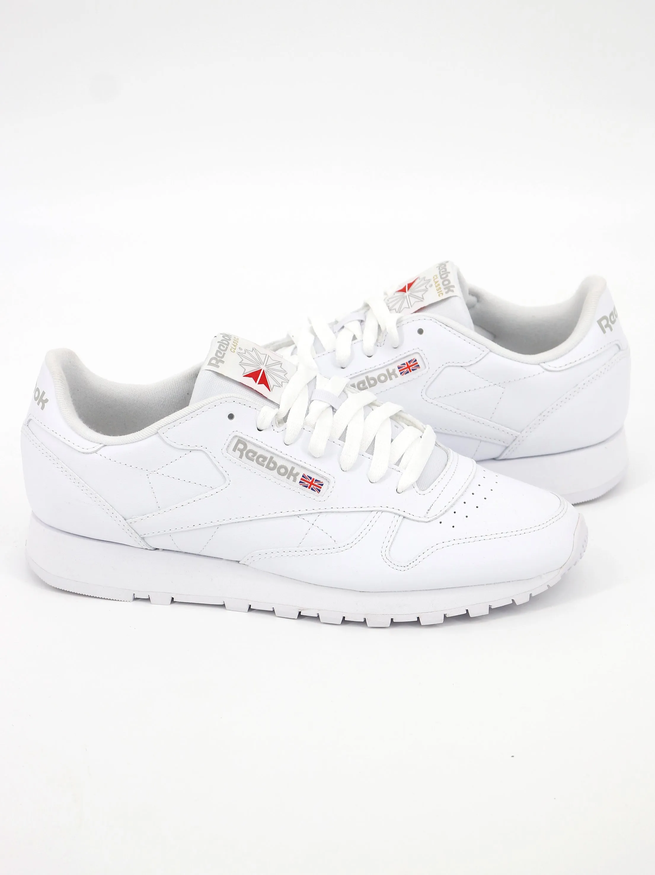 Men's Classic Leather Sneakers,White Smart Casual Shoes